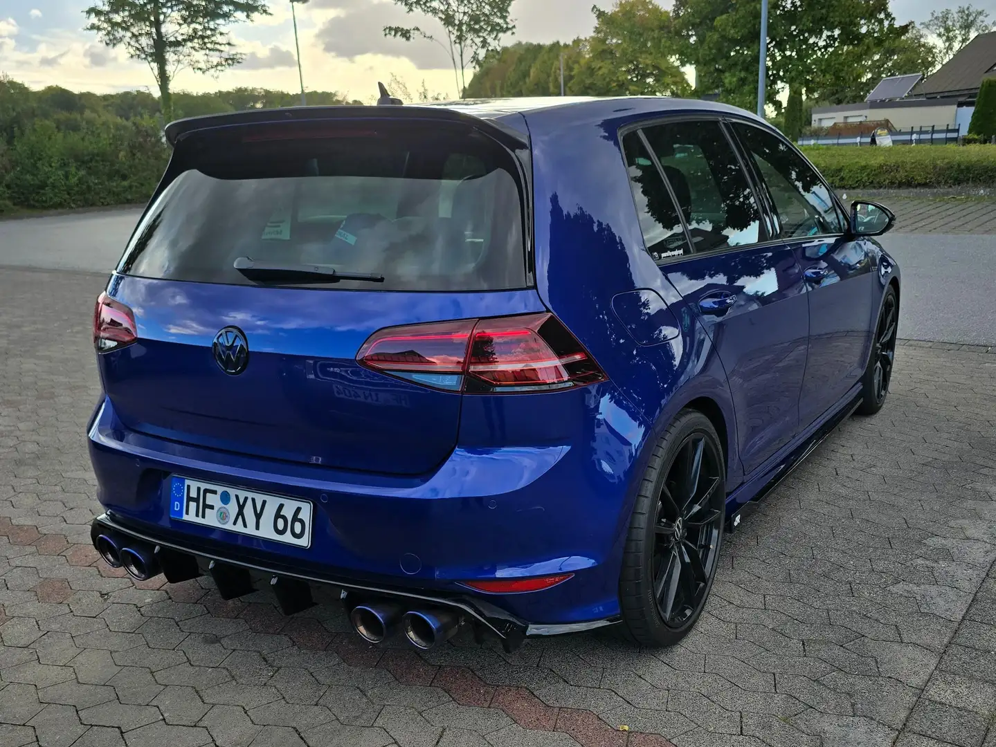 Volkswagen Golf Golf VII 5-Türer R 4Motion BlueMotion DSG Blau - 1