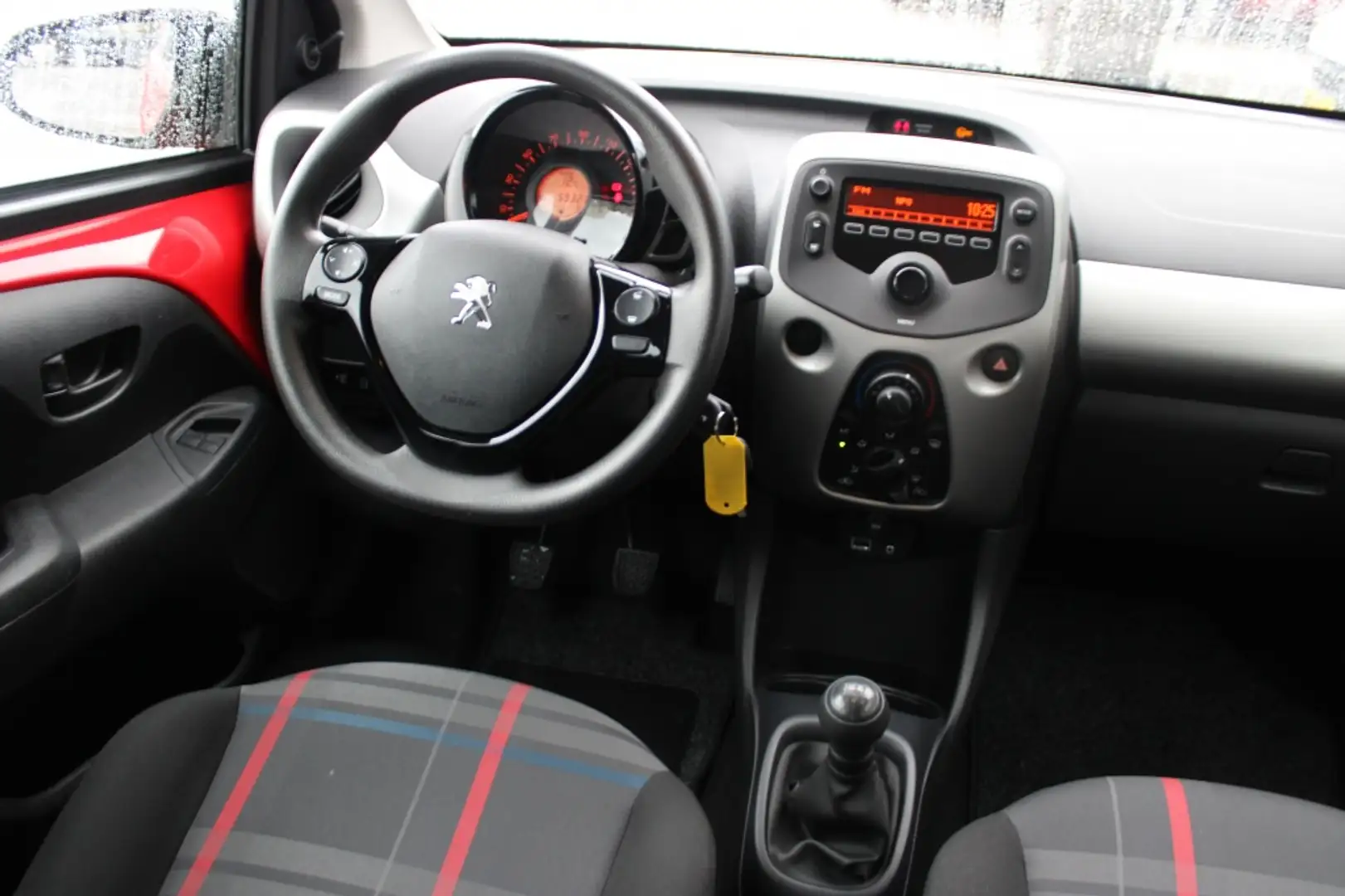 Peugeot 108 1.0 e-VTi Active | Airco! Rood - 2