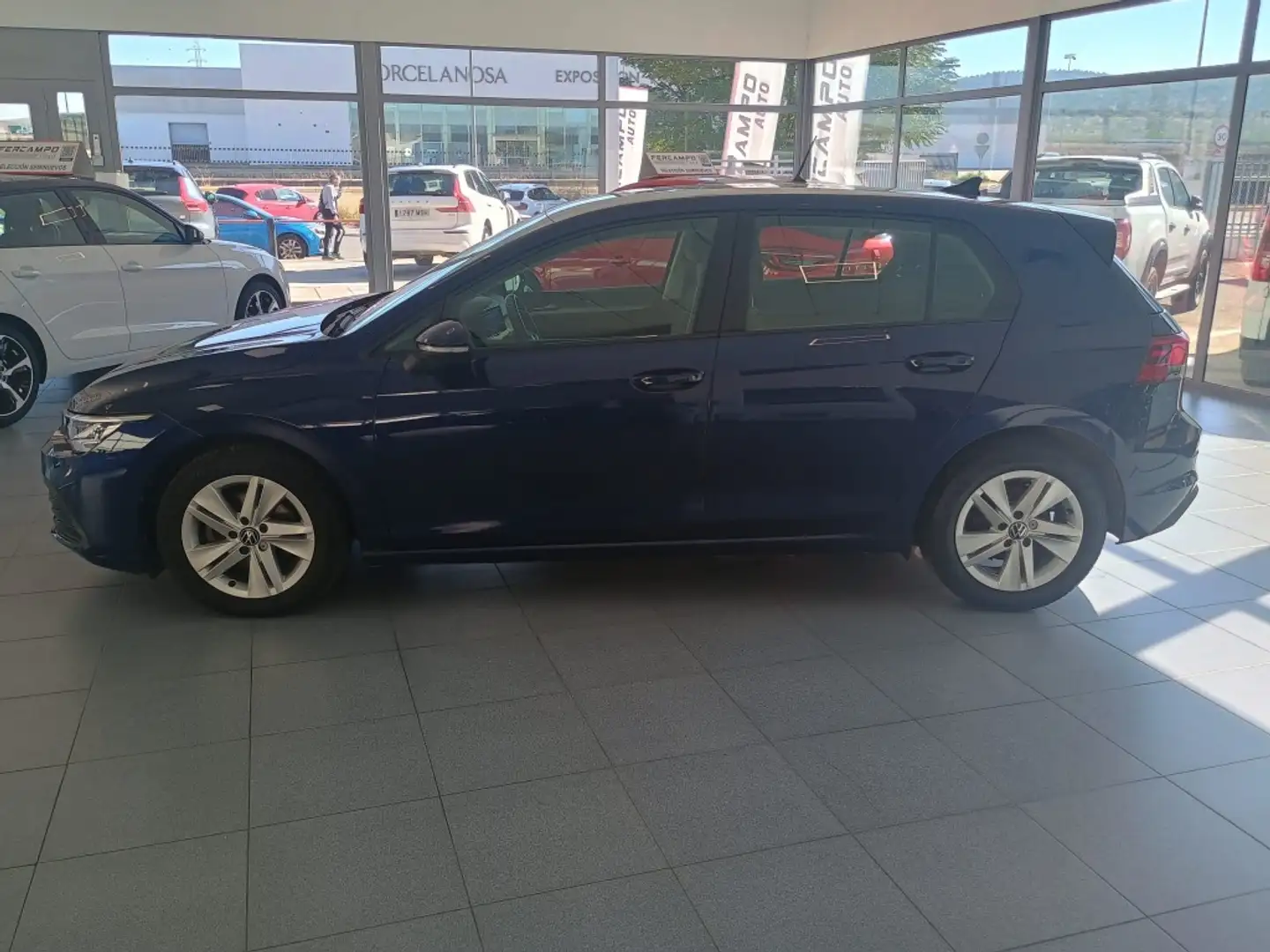Volkswagen Golf 1.0 TSI 81kW Azul - 2