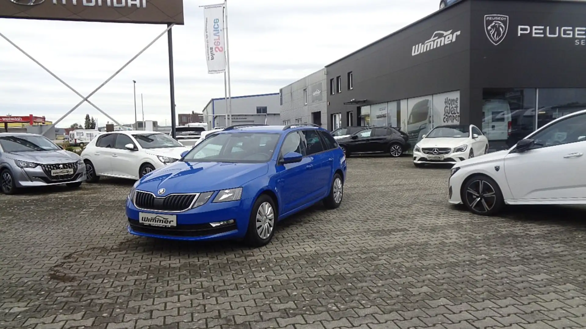Skoda Octavia Combi 1,6 TDI Ambition Blau - 2
