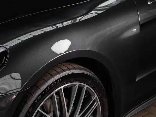 Porsche Panamera view 10