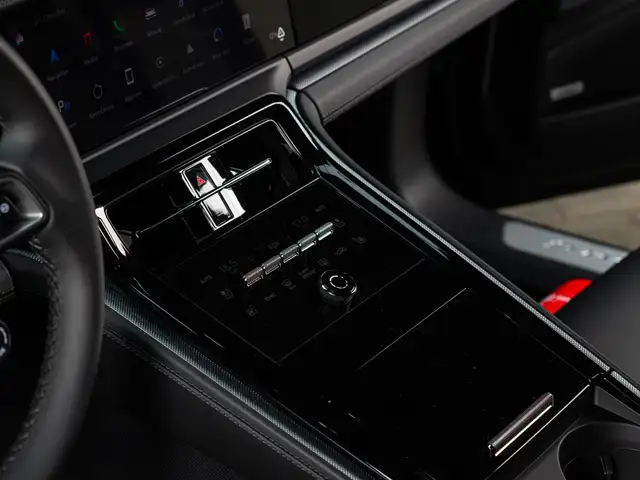 Porsche Panamera view 23