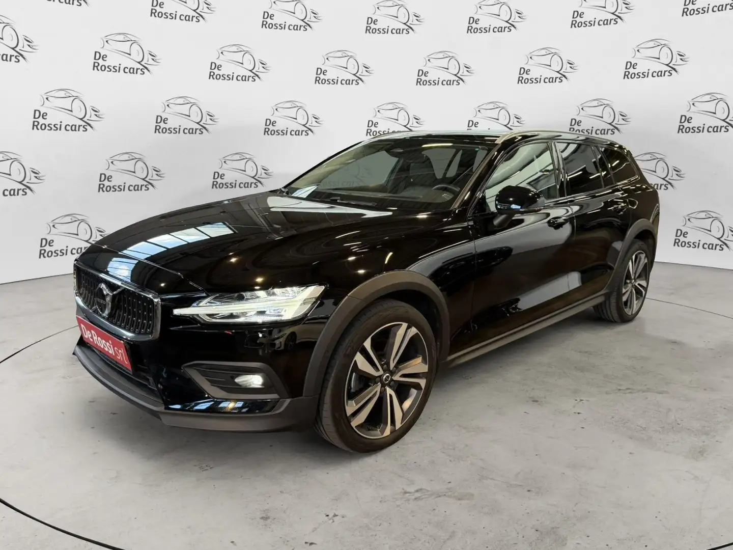Volvo V60 Cross Country B4 (d) AWD automatico Ultimate Nero - 1
