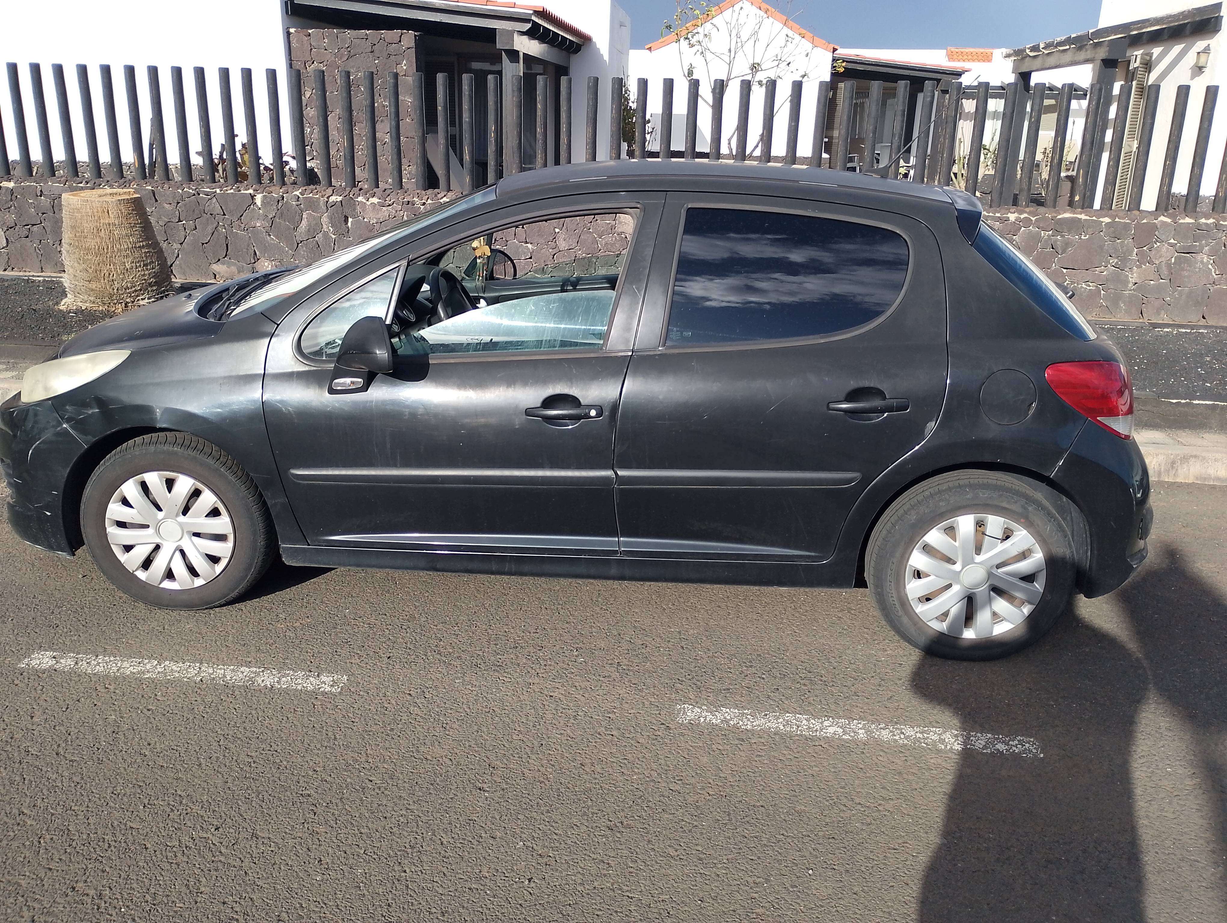Peugeot 207 207 1.4HDI Confort Confort - foto 1