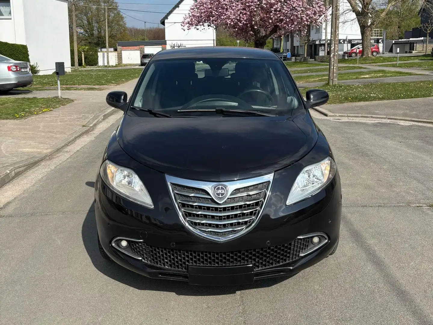 Lancia Ypsilon Ypsilon 1.2i Fire Evo II Park In Style Zwart - 2