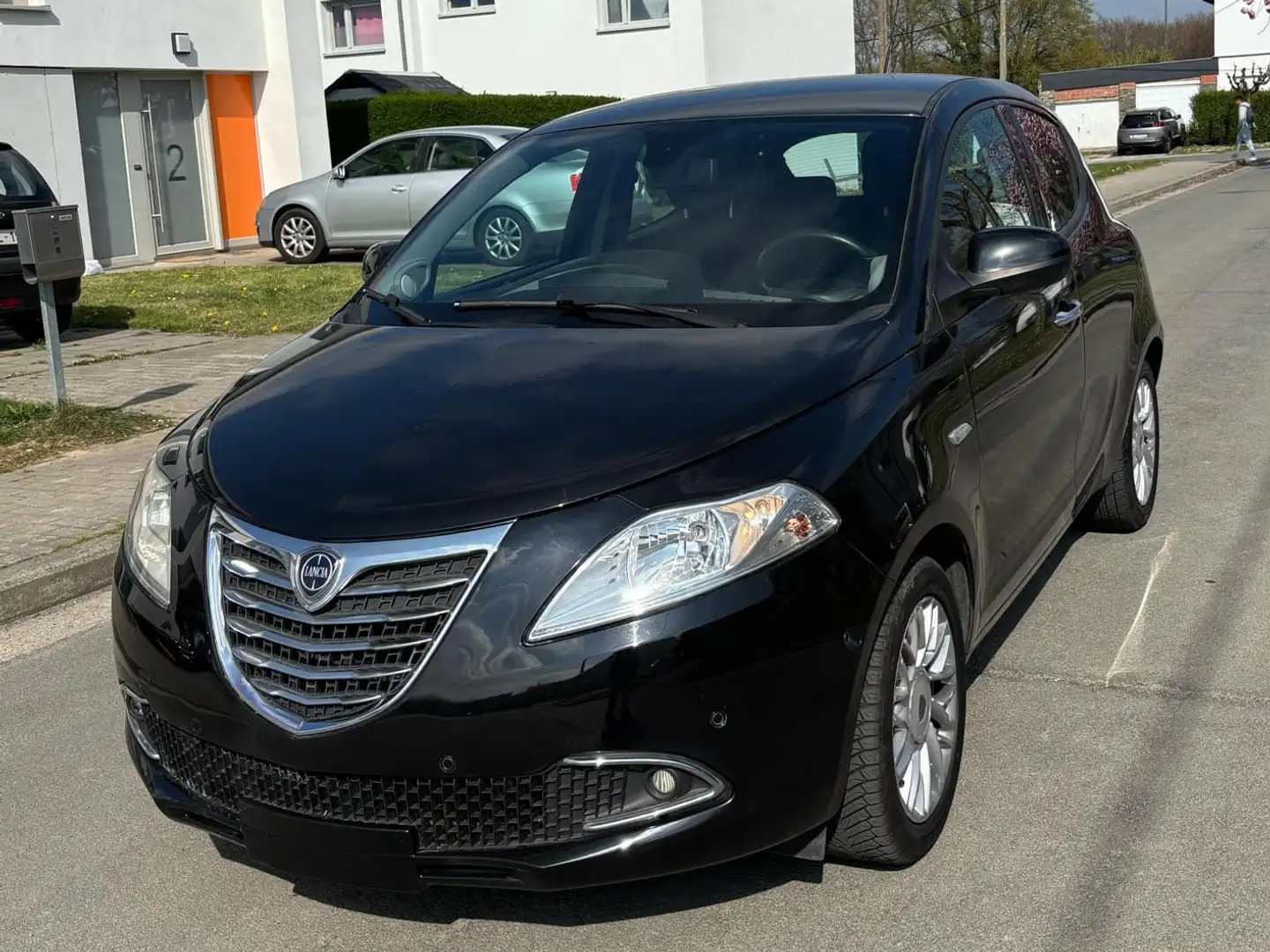 Lancia Ypsilon Ypsilon 1.2i Fire Evo II Park In Style Zwart - 1