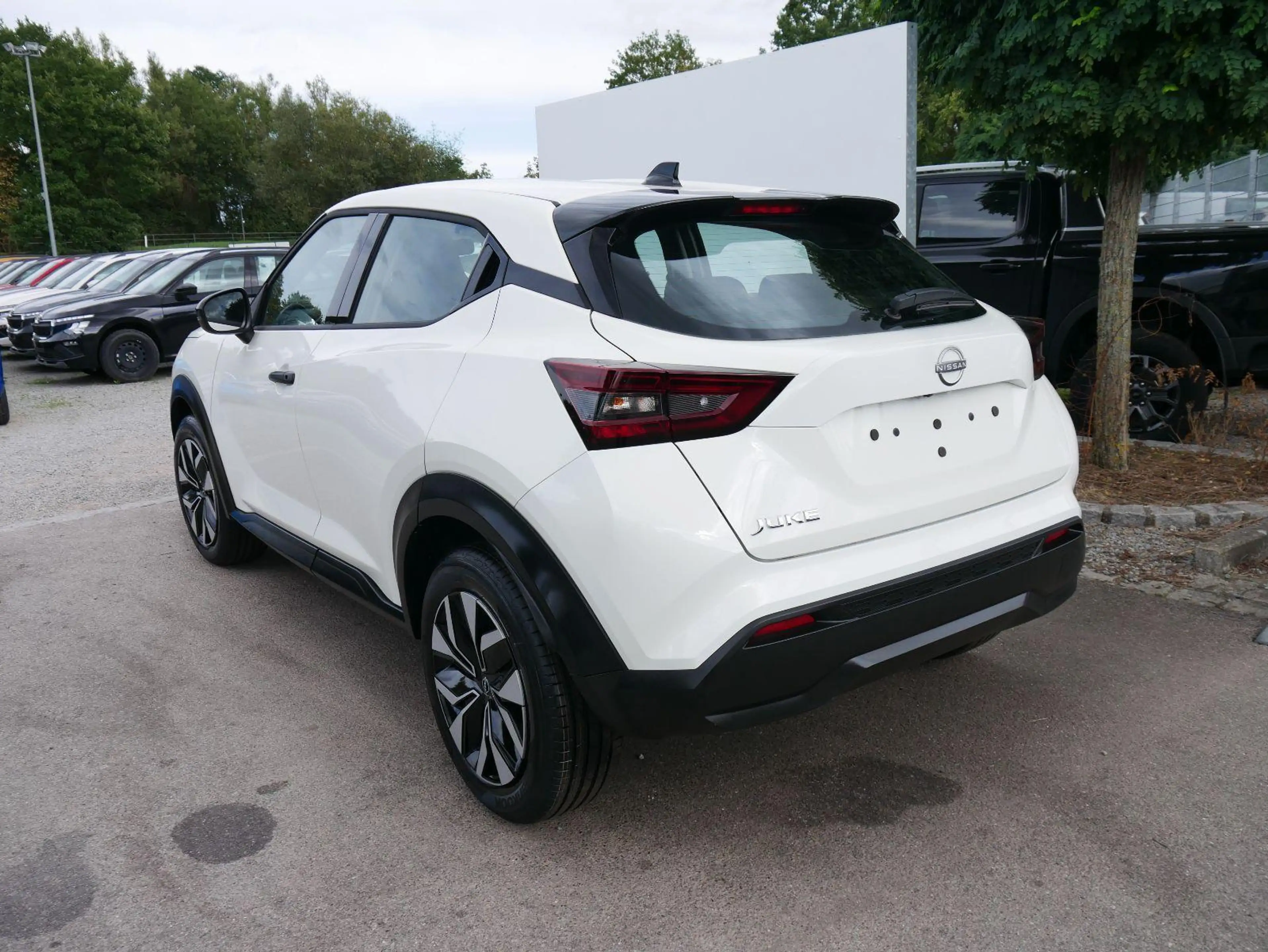 Nissan Juke Acenta 1.0 DIG-T Acenta*NAVI-ÜBER-SMARTLINK*TEM... — photo 6
