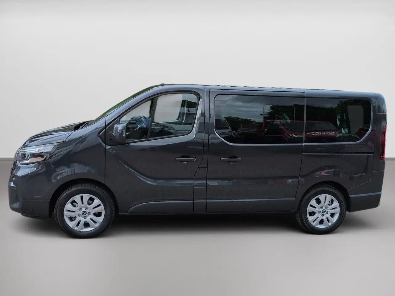 Nissan Primastar 2025