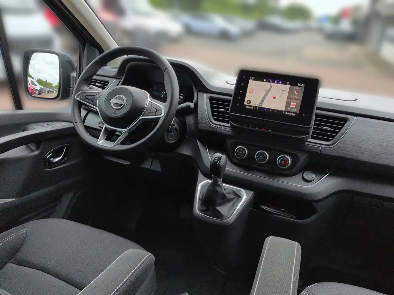 Nissan Primastar 2025 — фото 12