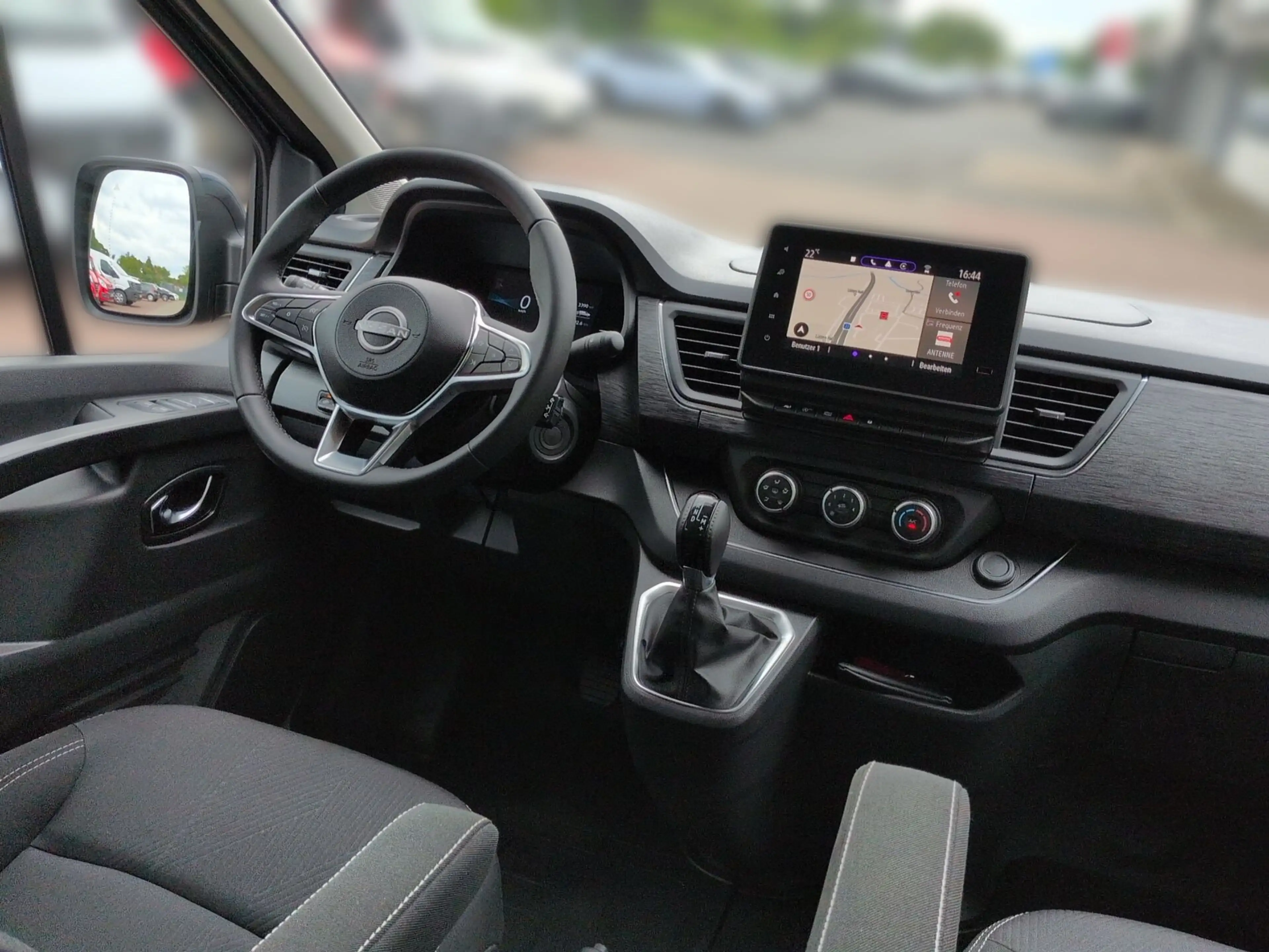 Nissan Primastar Kombi dCI 170 L1H1 2.8t Tekna AUT+NAV — photo 12