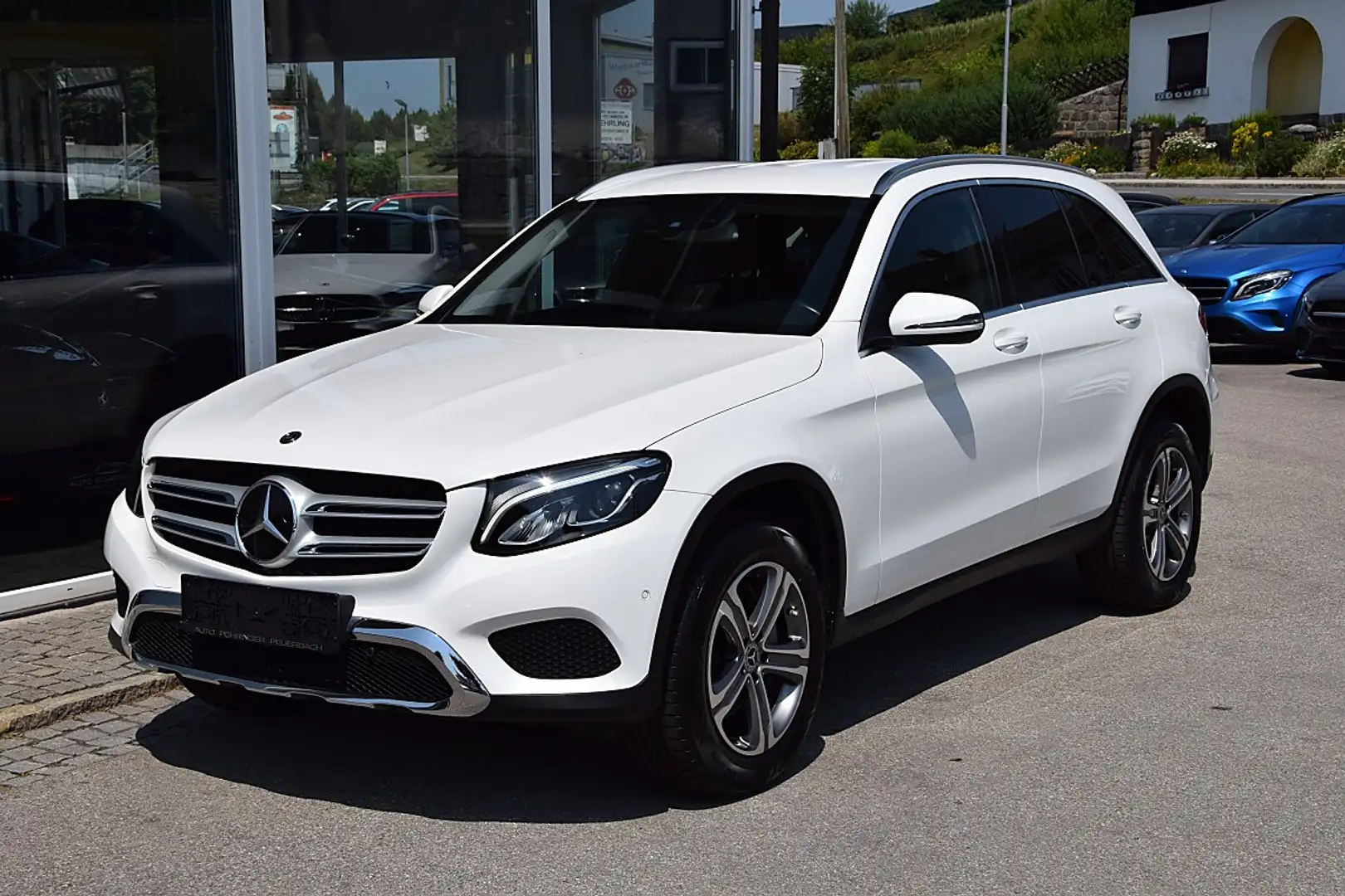 Mercedes-Benz GLC 220 d 4Matic Weiß - 2