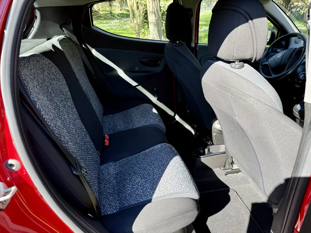 Lancia Ypsilon 2021 — фото 13