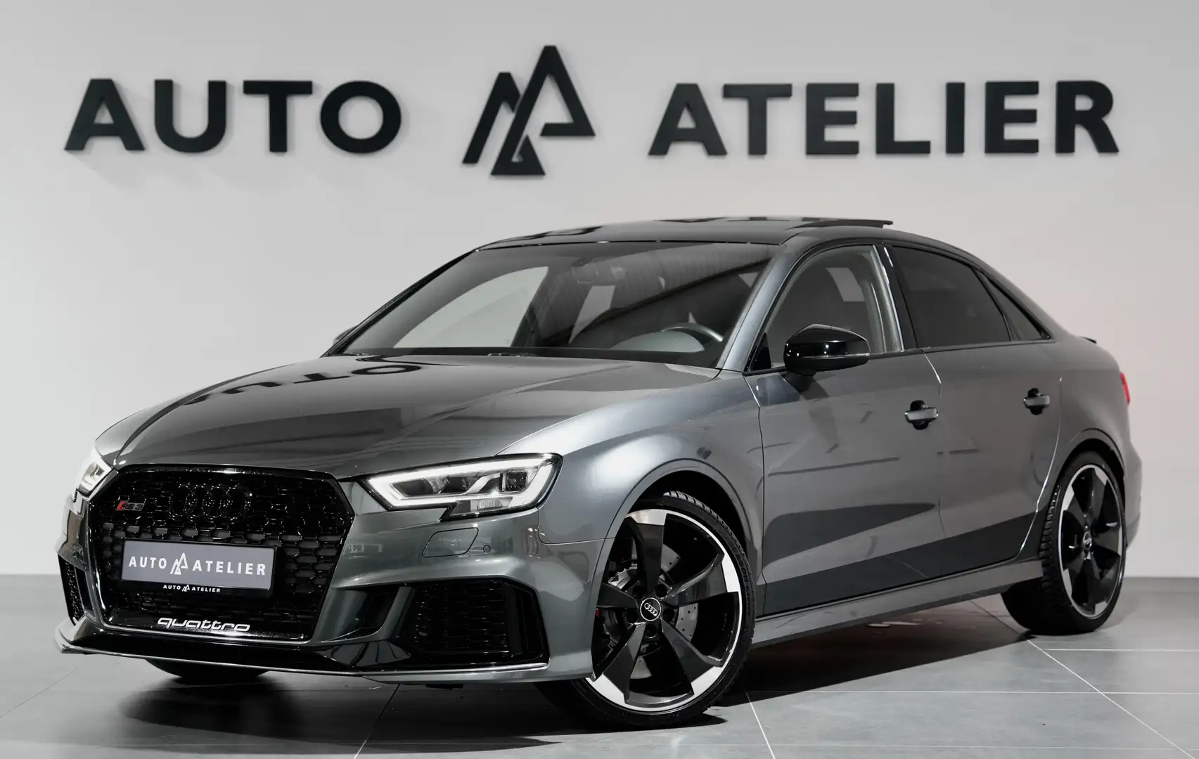 Audi RS3 S-AGA*PANO*SCHALE*VIRTUAL*B&O*R.KAM*MATRIX* Grau - 2