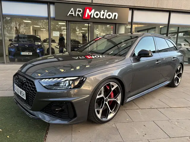 Audi RS4 Avant TFSI Competition plus quattro tiptronic
