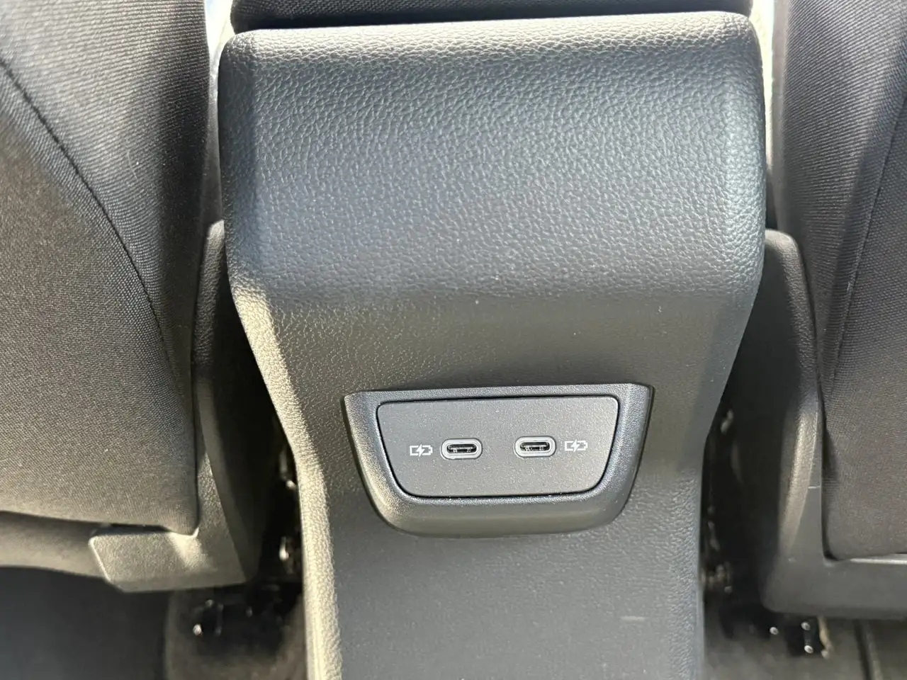 Volkswagen Taigo 1.0 TSI R-Line Business 1e Eigenaar NL Auto, миниатюра 13