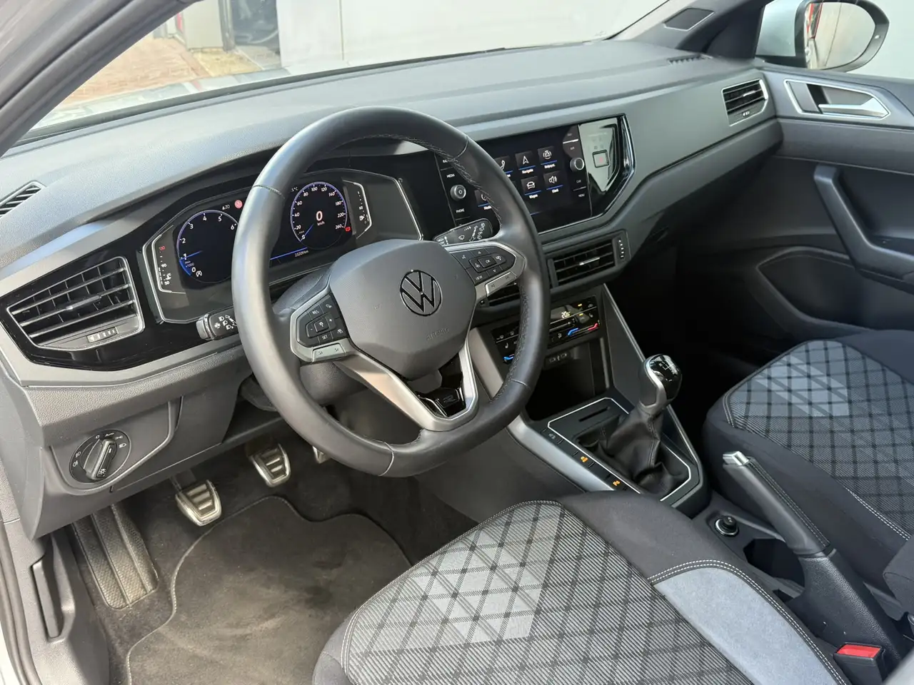 Volkswagen Taigo 1.0 TSI R-Line Business 1e Eigenaar NL Auto, миниатюра 8