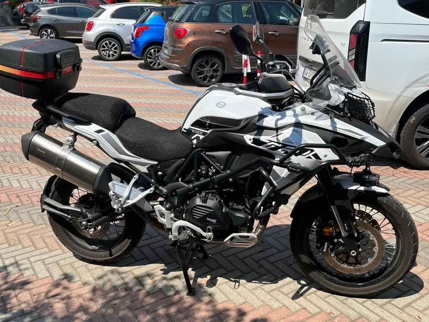 Benelli TRK 502 X Fehér - 2
