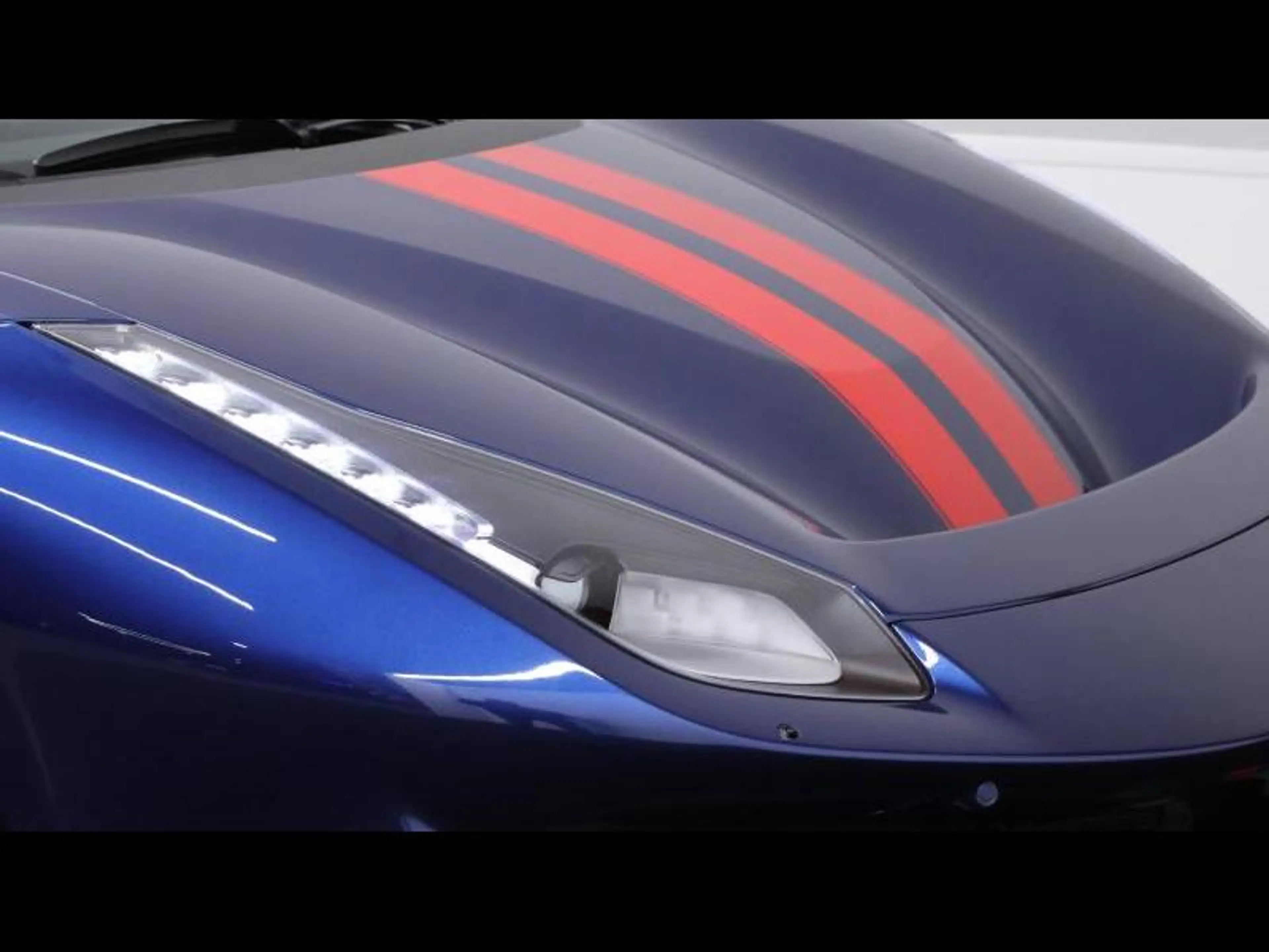 Ferrari 488 Pista Coupé *Tailor Made — photo 11