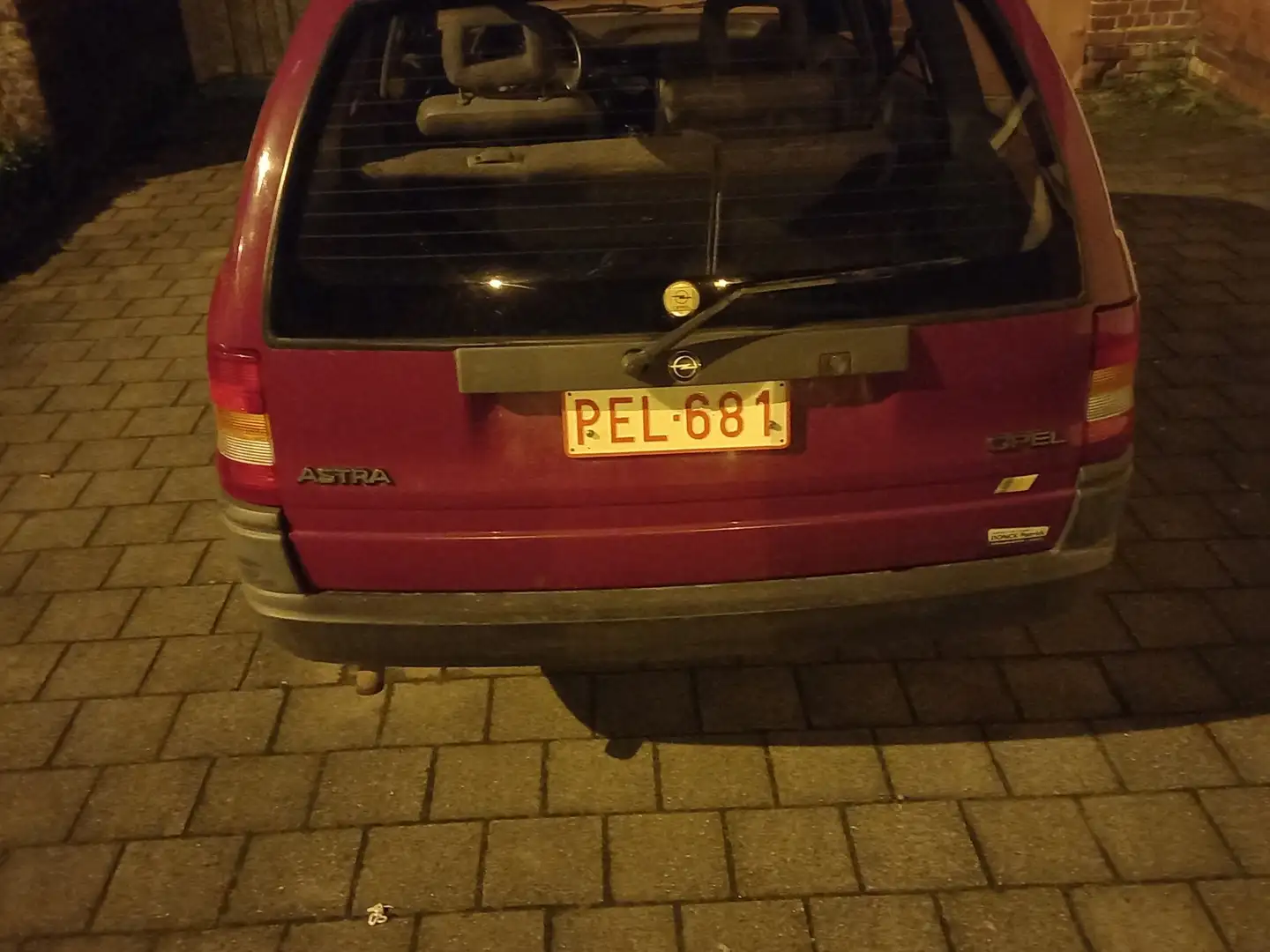 Opel Astra GL Rojo - 2