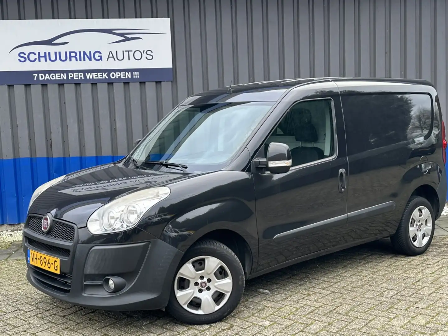 Fiat Doblo Cargo 1.3 M-Jet SX EXPORT! Of autohandel Zwart - 1