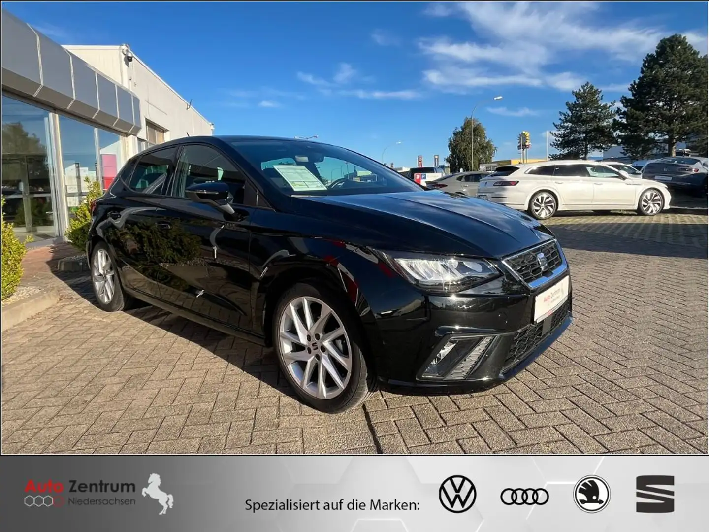 SEAT Ibiza 1.0 TSI S&S FR Sportfahrw. Virtual*LED*ACC*17-ZOLL Schwarz - 2