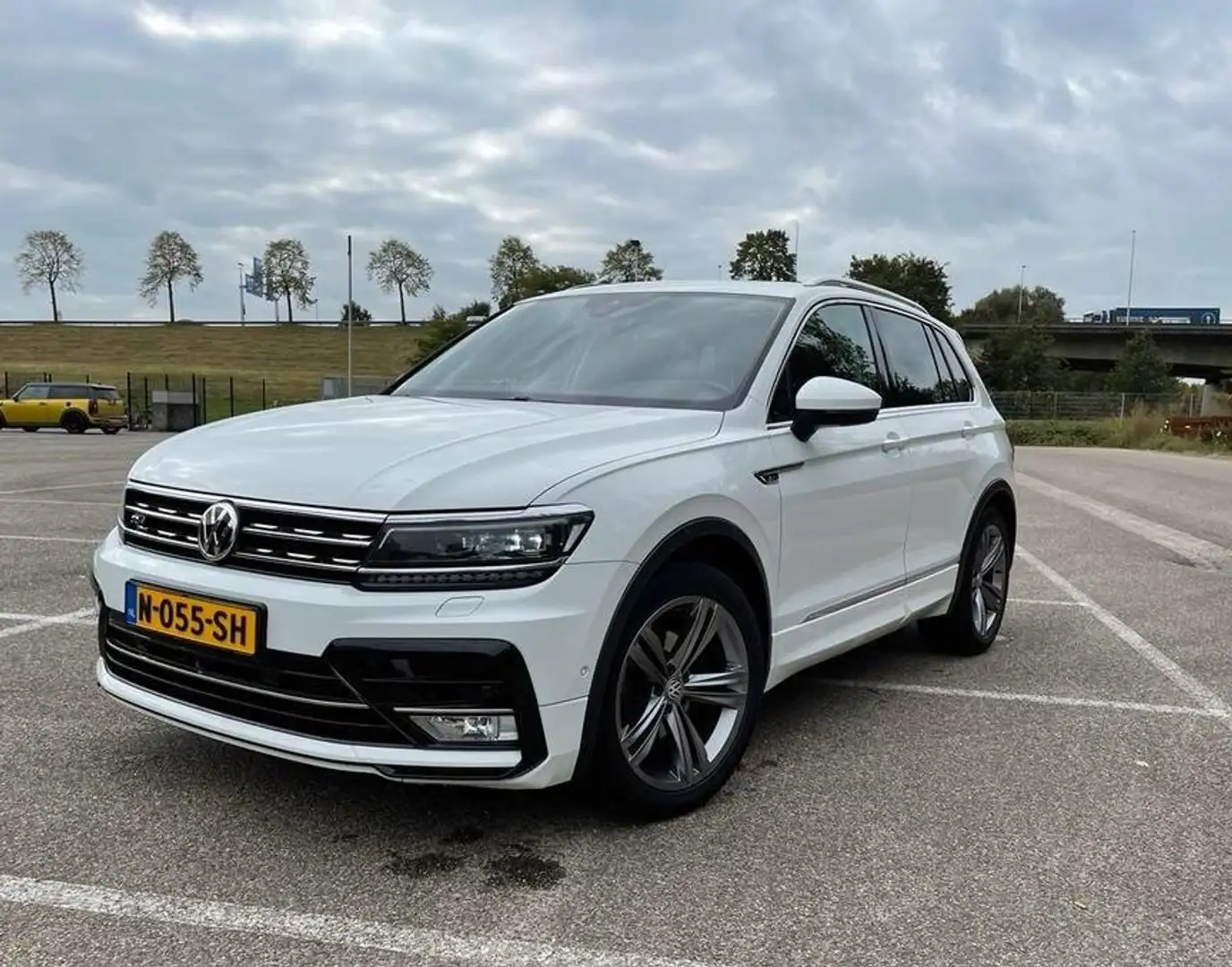 Volkswagen Tiguan Tiguan 1.4 TSI 4Motion DSG Highline - 1