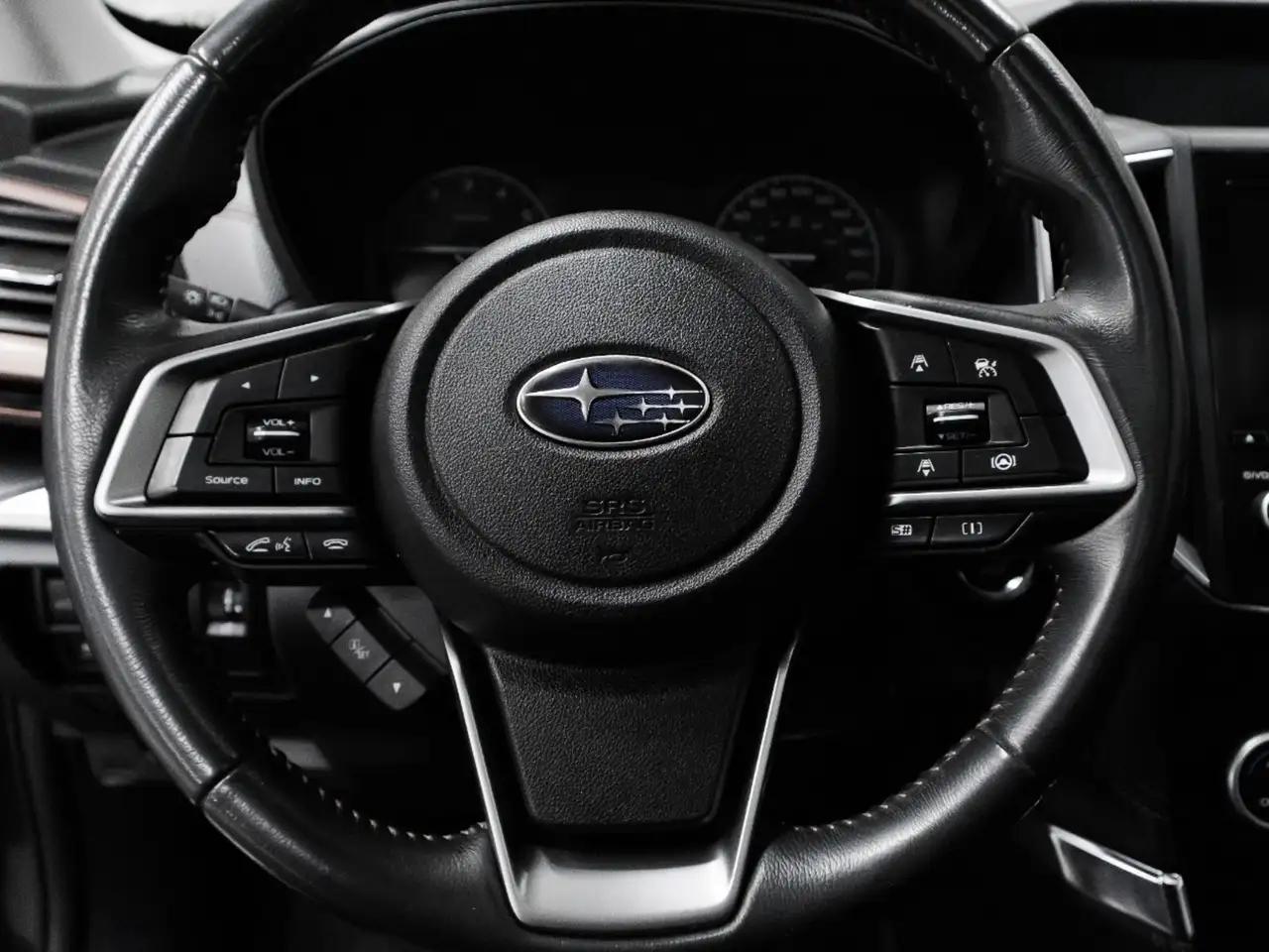 Subaru Forester снимка Subaru Forester
