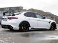 Alfa Romeo Giulia Giulia 2.9 V6 Bi-Turbo AT8 Quadrifoglio Wit - thumbnail 2