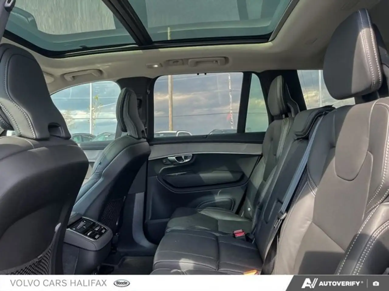 Volvo XC90 снимка Volvo XC90