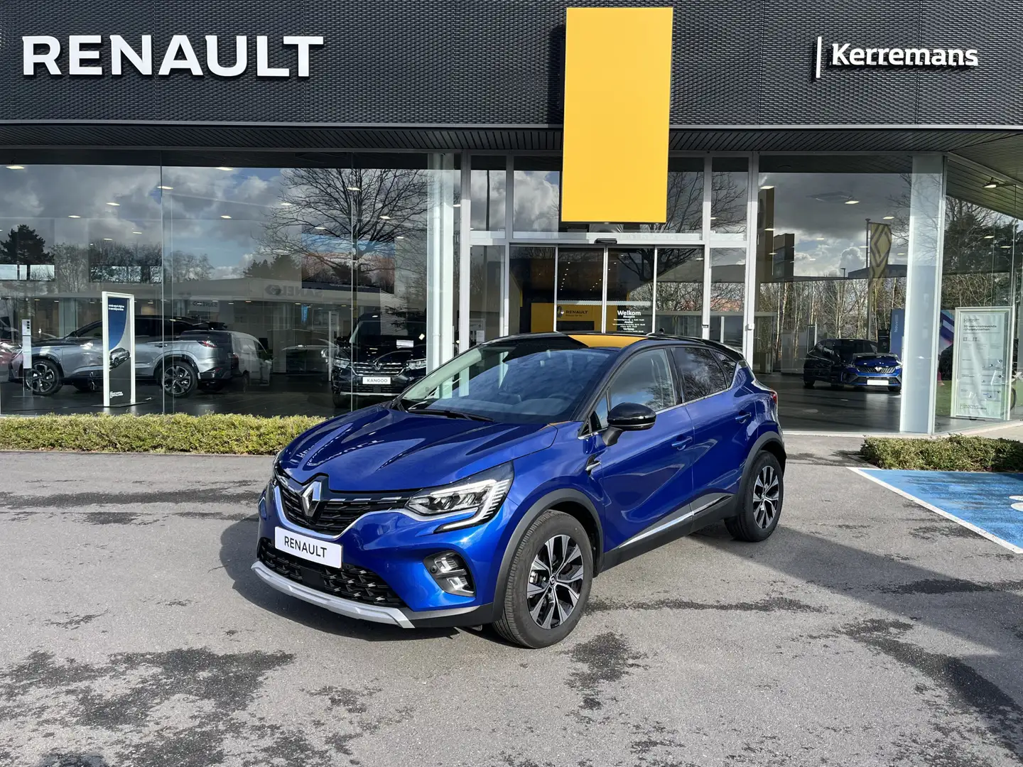 Renault Captur 1.3 Benz - Techno Blauw - 1