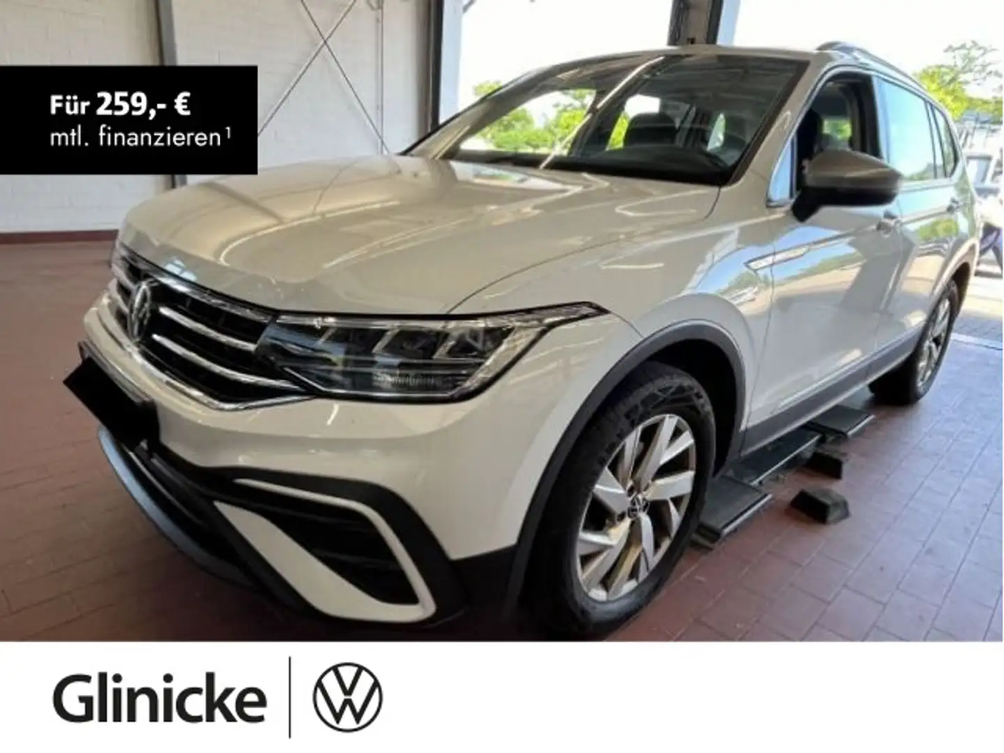 Volkswagen Tiguan Allspace 2.0 TDI DSG AHK Navi RüKa Klima Weiß - 1