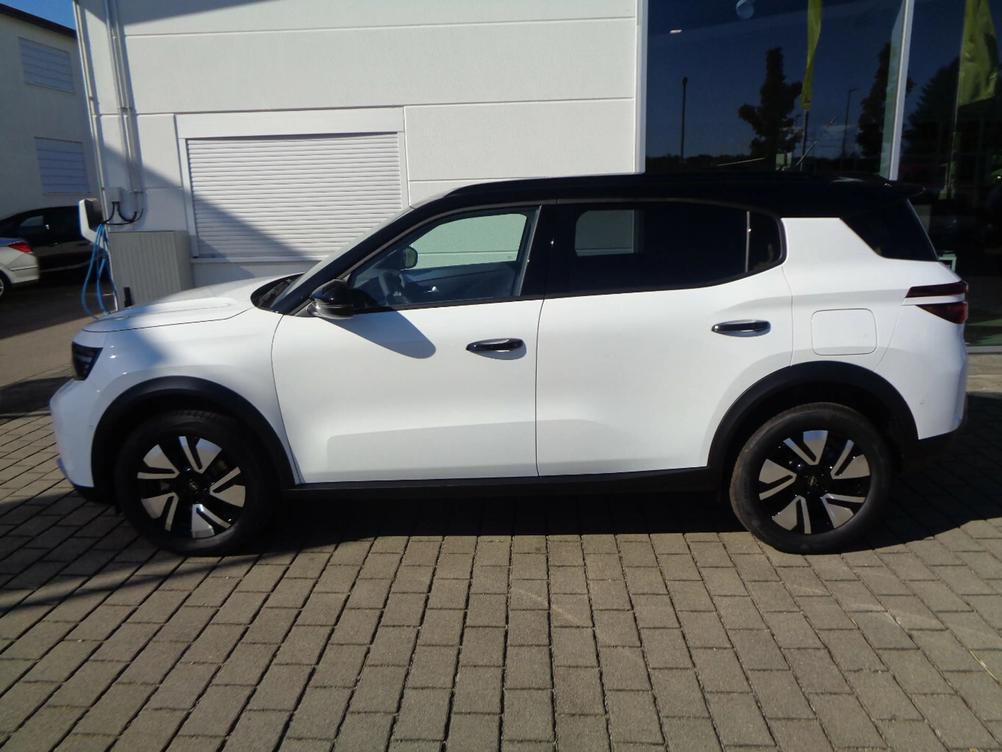 Opel Frontera Ultimate 1.2 107 kW Mild Hybrid — photo 7