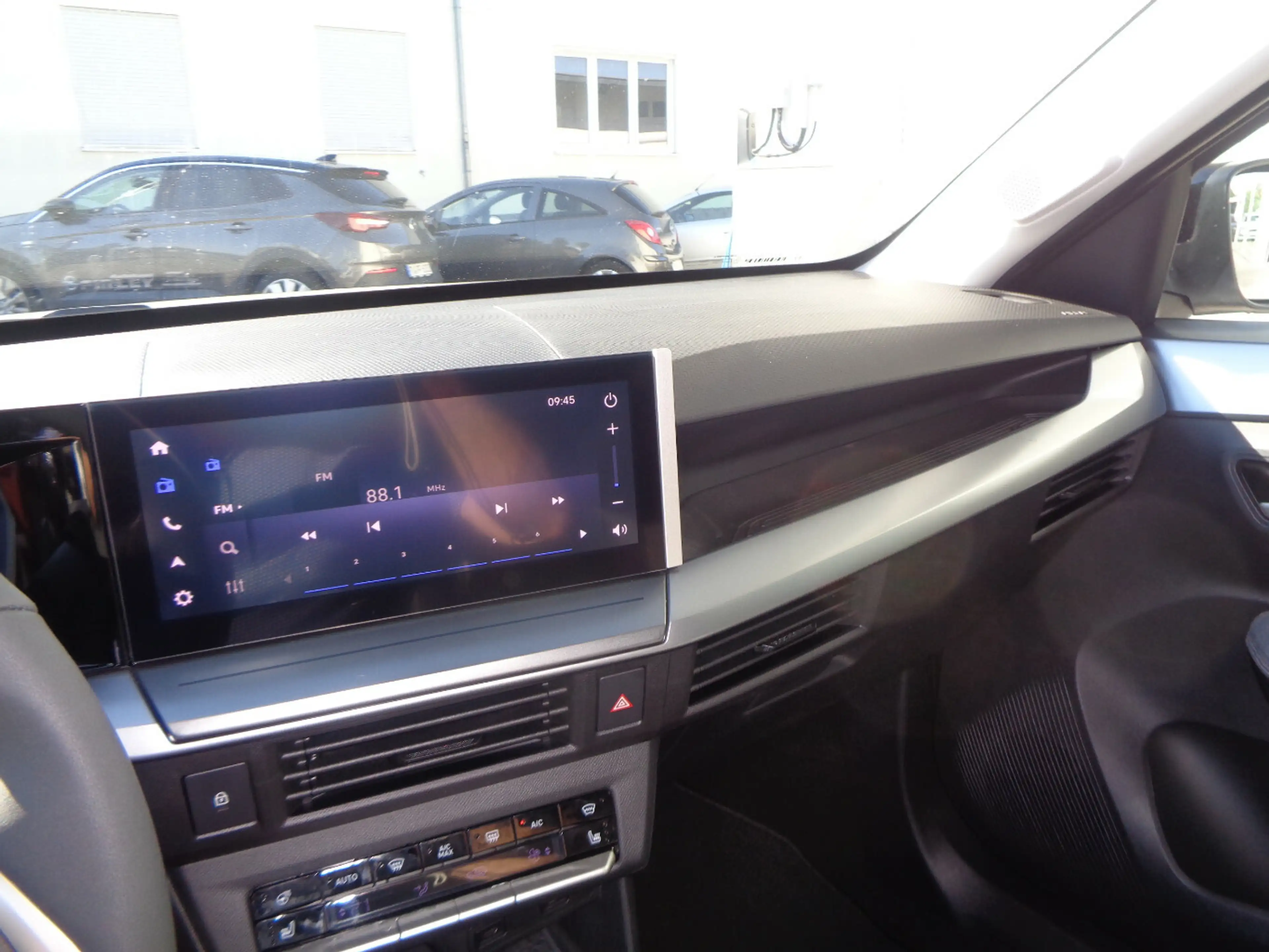 Opel Frontera Ultimate 1.2 107 kW Mild Hybrid — photo 15