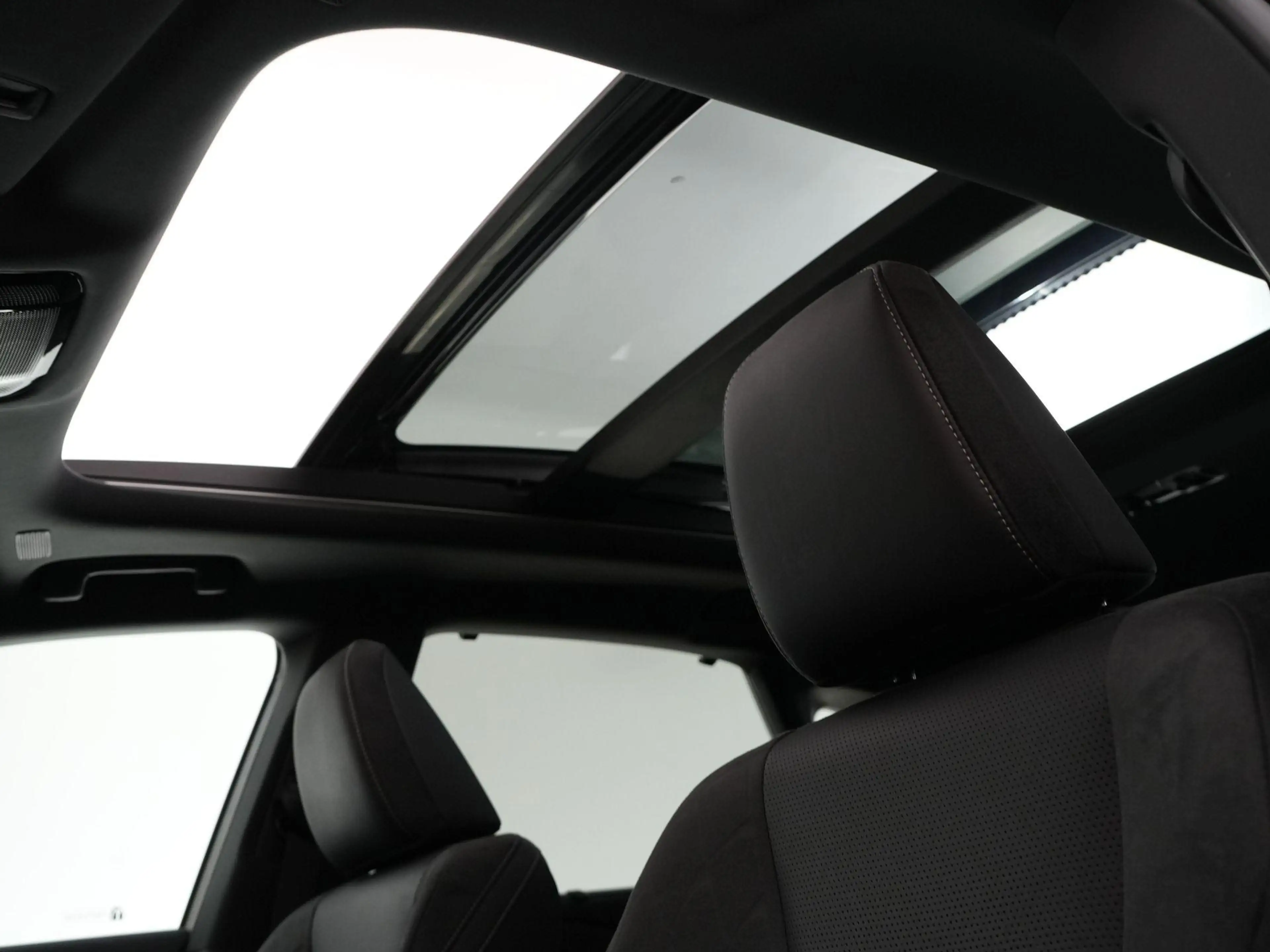 Lexus RX 450h 450h+ Plug-in Hybrid President Line |fabrieksgaran — photo 18