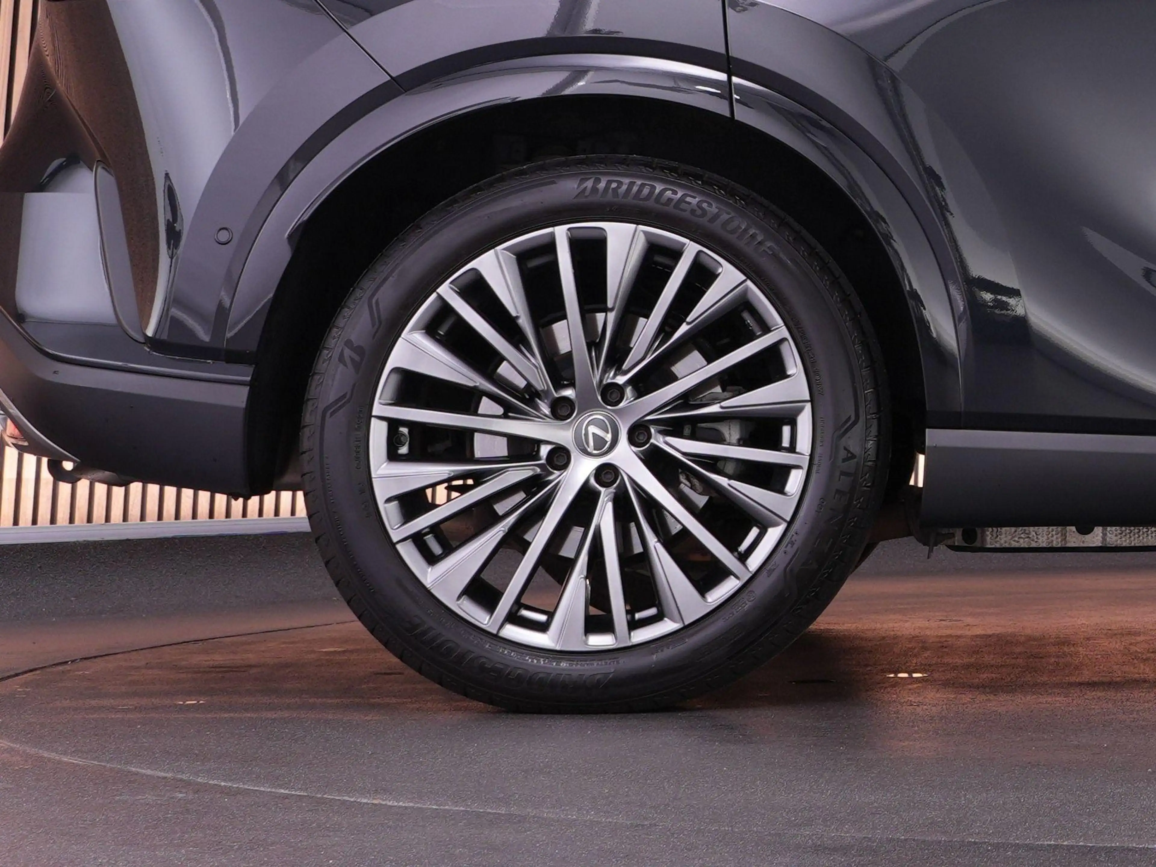 Lexus RX 450h 450h+ Plug-in Hybrid President Line |fabrieksgaran — photo 47