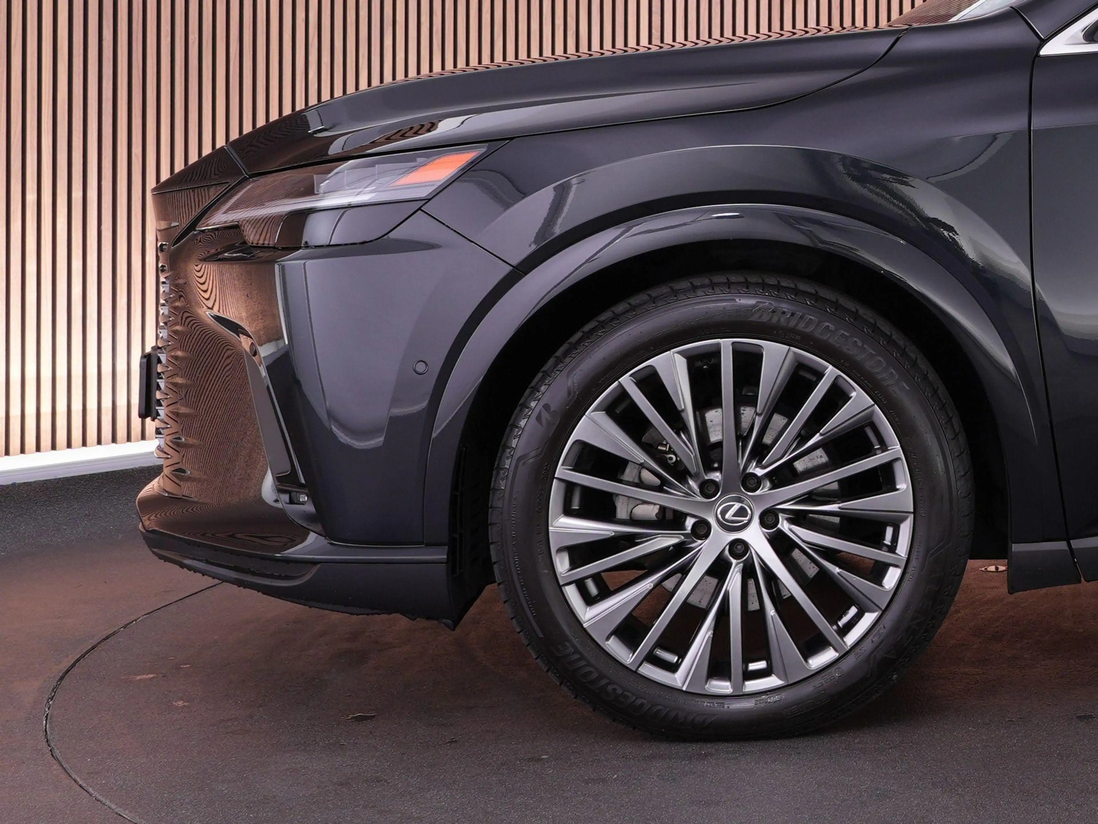 Lexus RX 450h 450h+ Plug-in Hybrid President Line |fabrieksgaran — photo 32