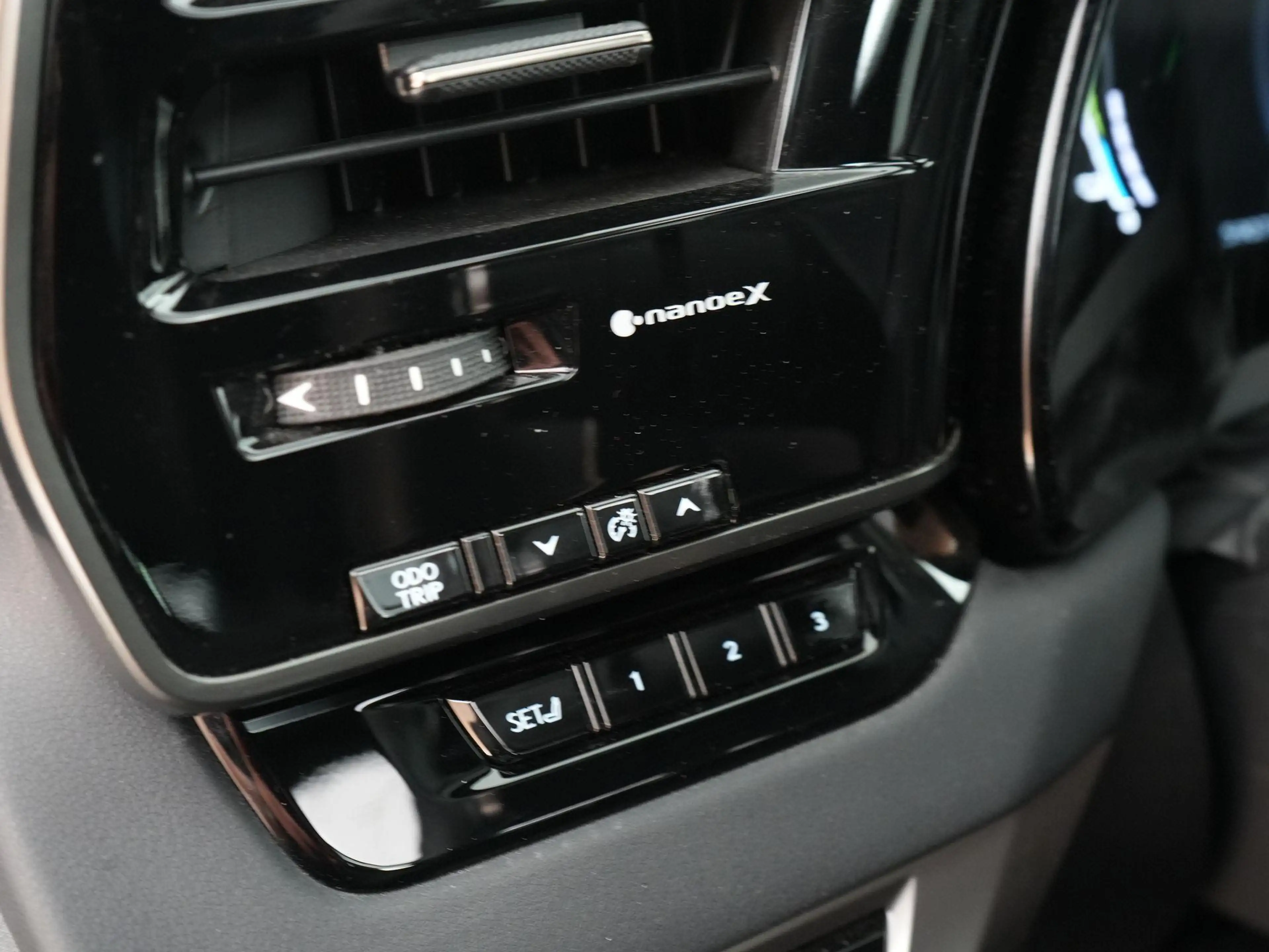 Lexus RX 450h 450h+ Plug-in Hybrid President Line |fabrieksgaran — photo 25