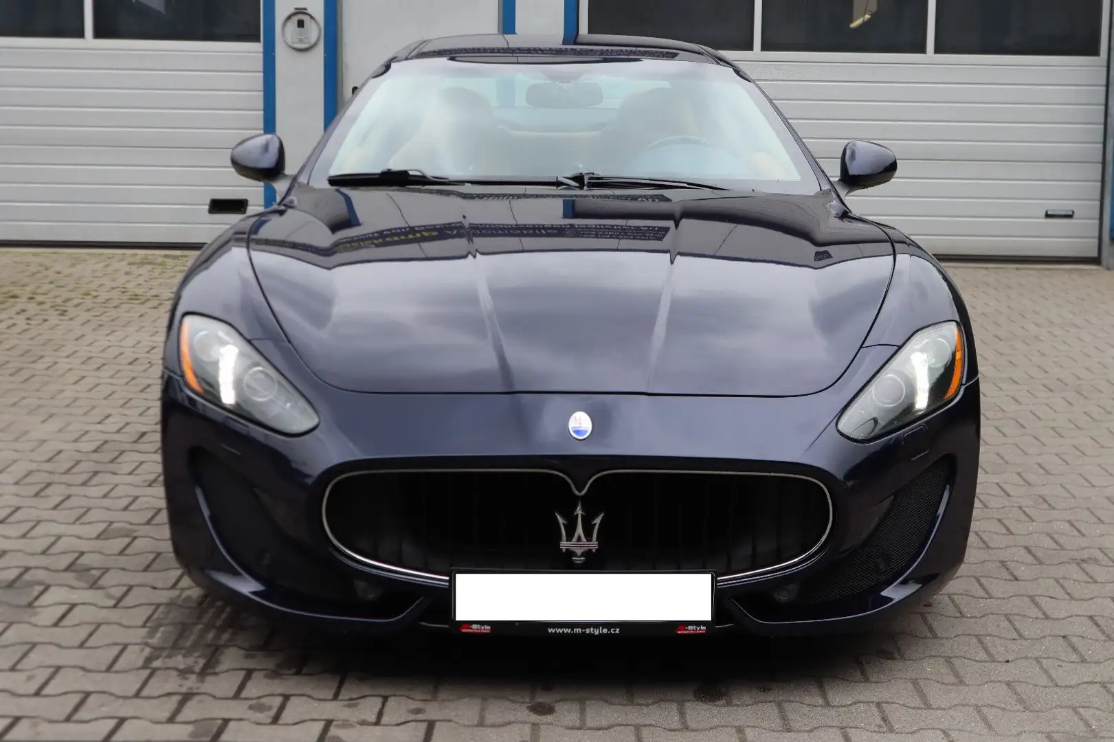 Maserati GranTurismo 4.7 V8 Sport /NAVI/LEDER/KEYLESS/CAM Bleu - 2