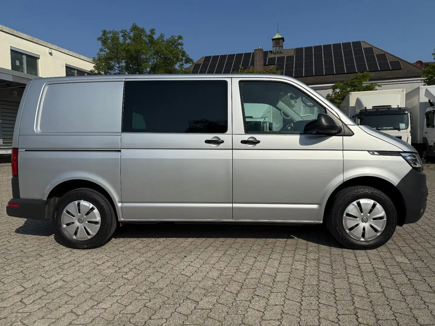 Volkswagen T6.1 Transporter 2.0 Tdi SORTIMO Navi LED Assist Argent - 1