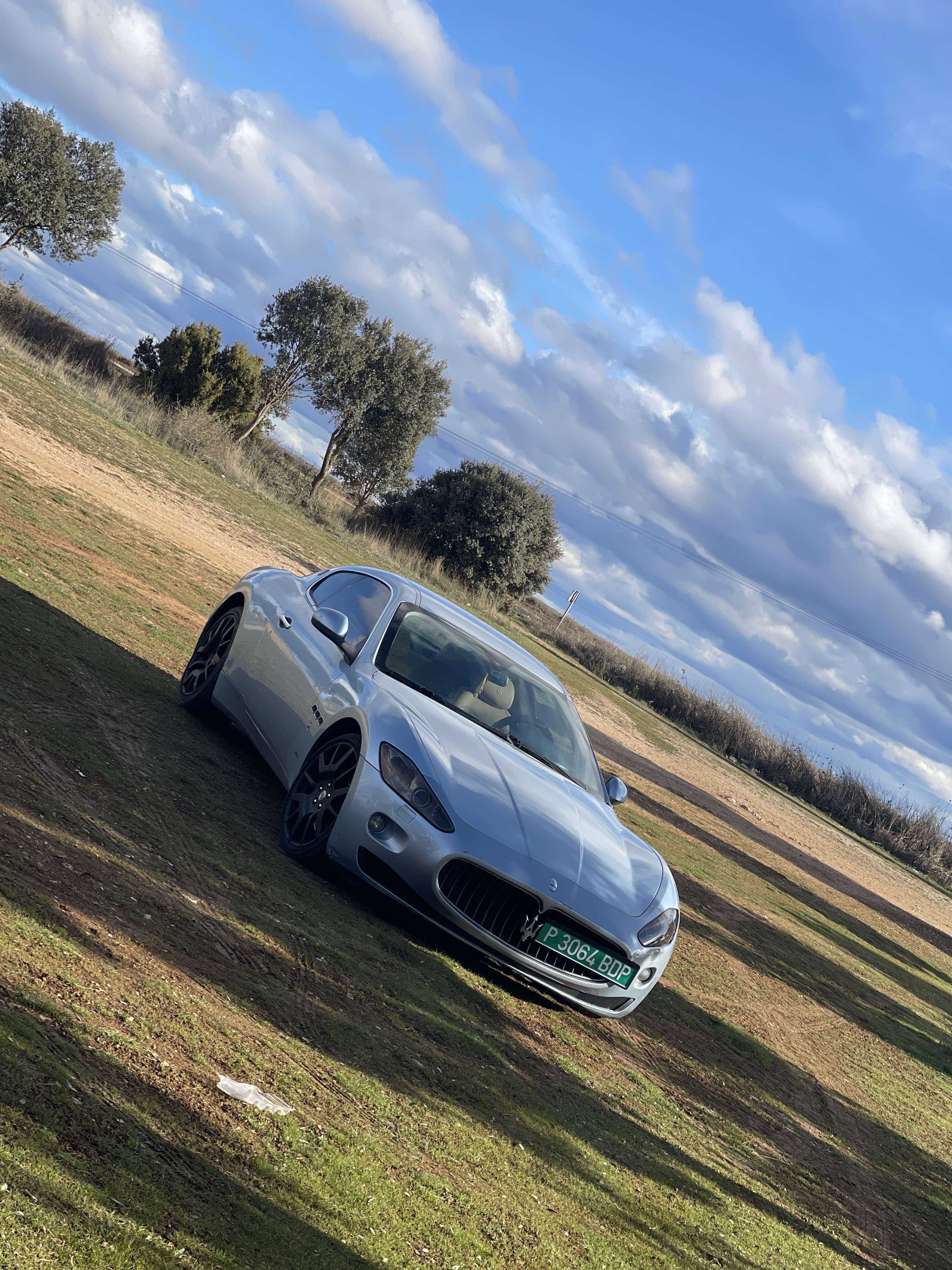Maserati GranTurismo - foto 1