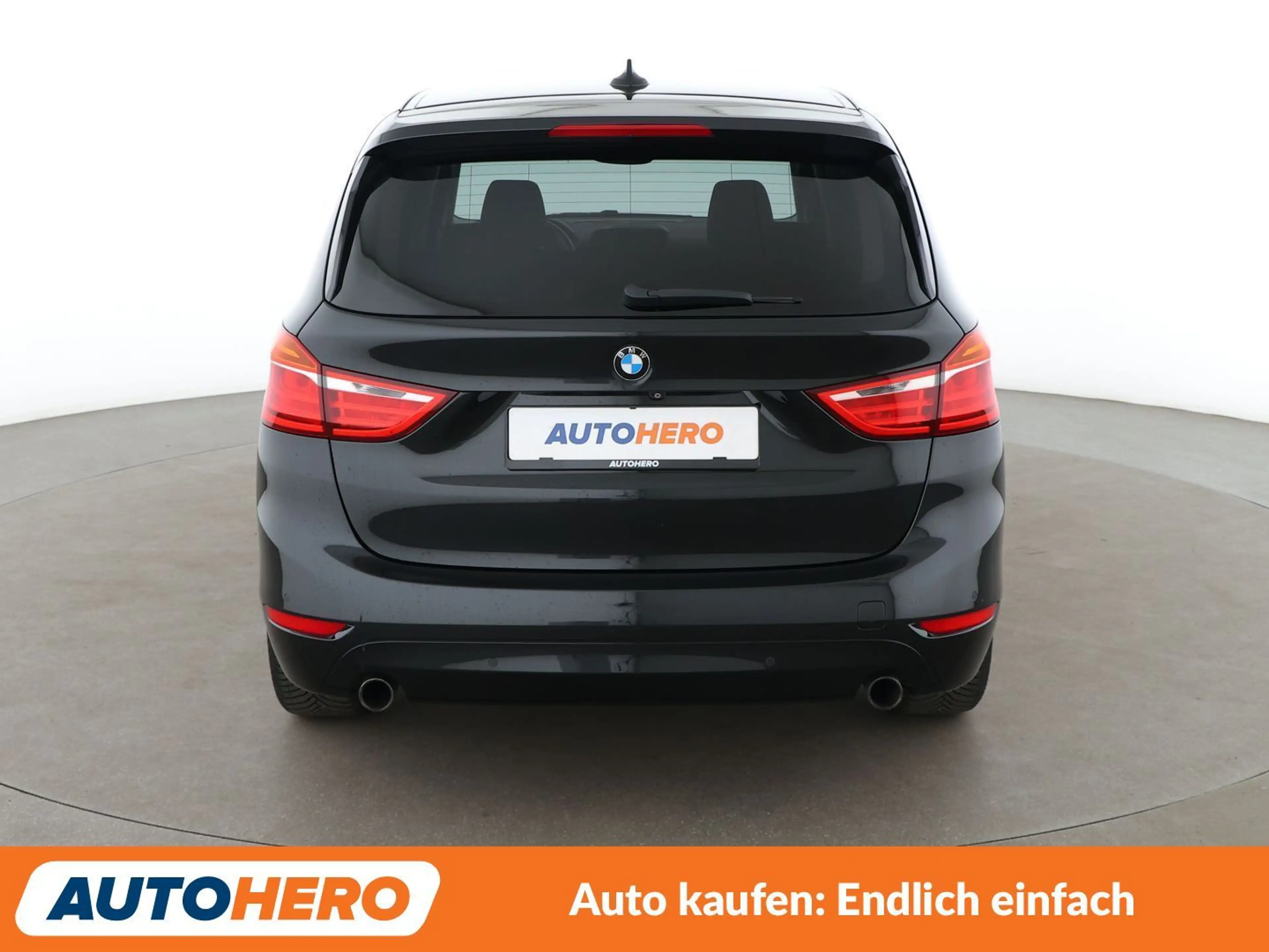 BMW 220 220i Gran Tourer Advantage Aut.*NAVI*LED*PDC* — photo 5