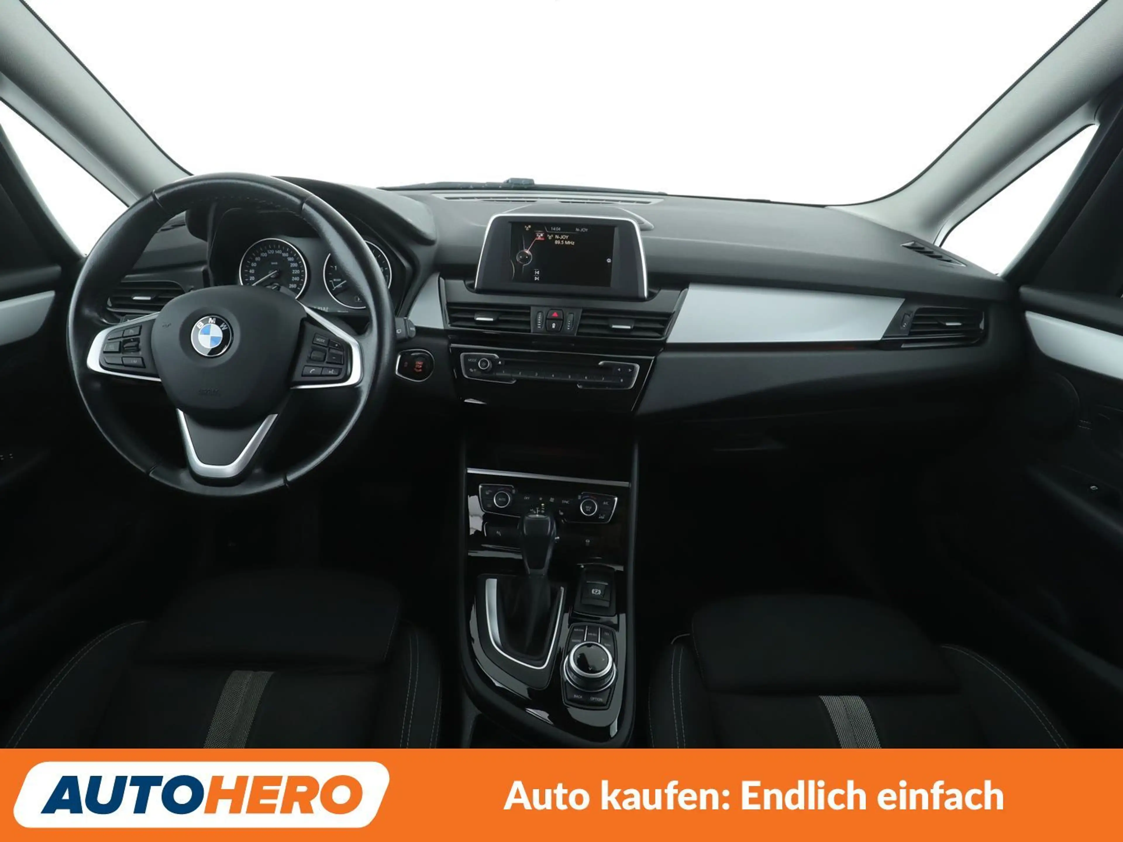 BMW 220 220i Gran Tourer Advantage Aut.*NAVI*LED*PDC* — photo 12