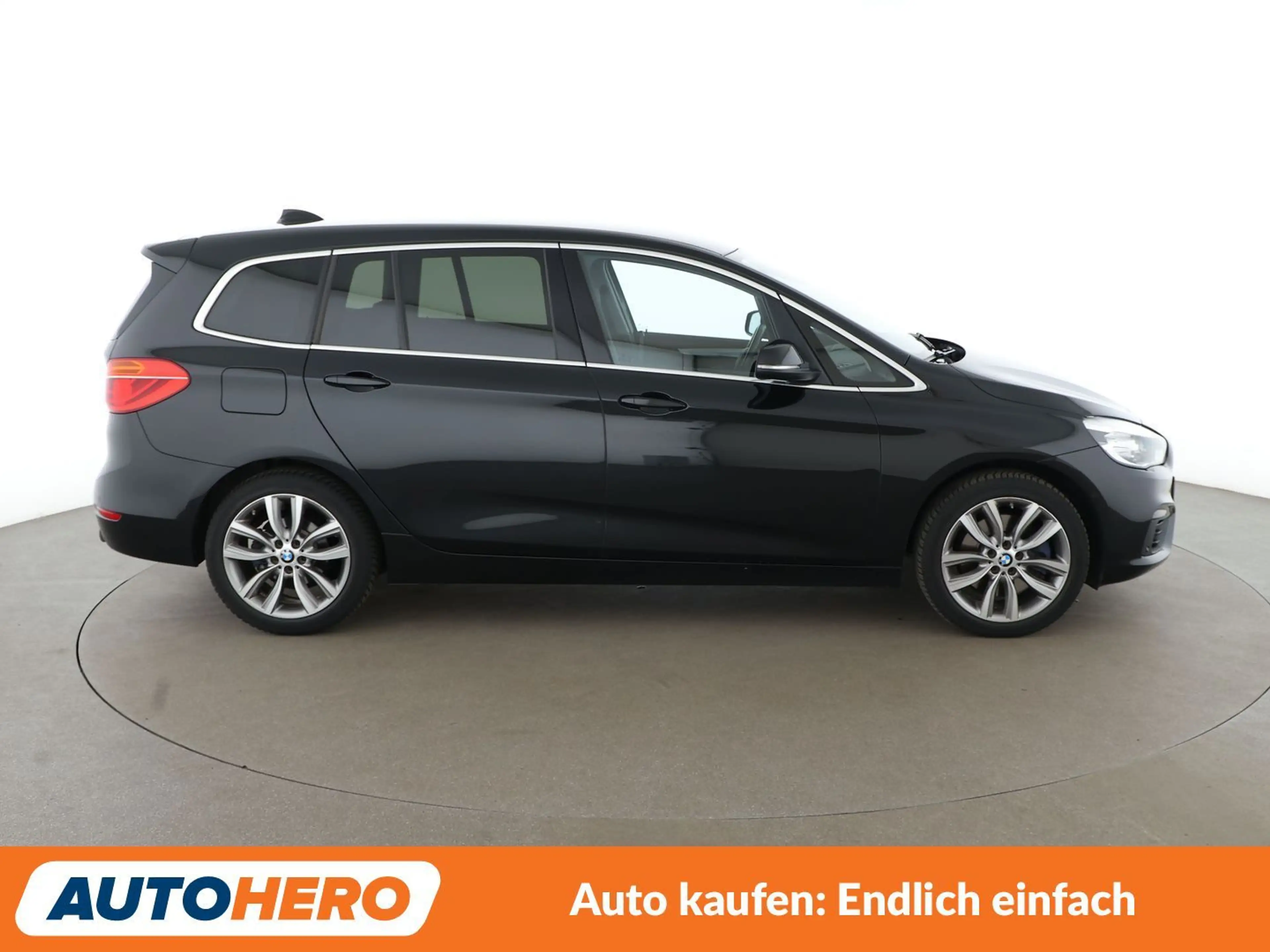 BMW 220 220i Gran Tourer Advantage Aut.*NAVI*LED*PDC* — photo 7