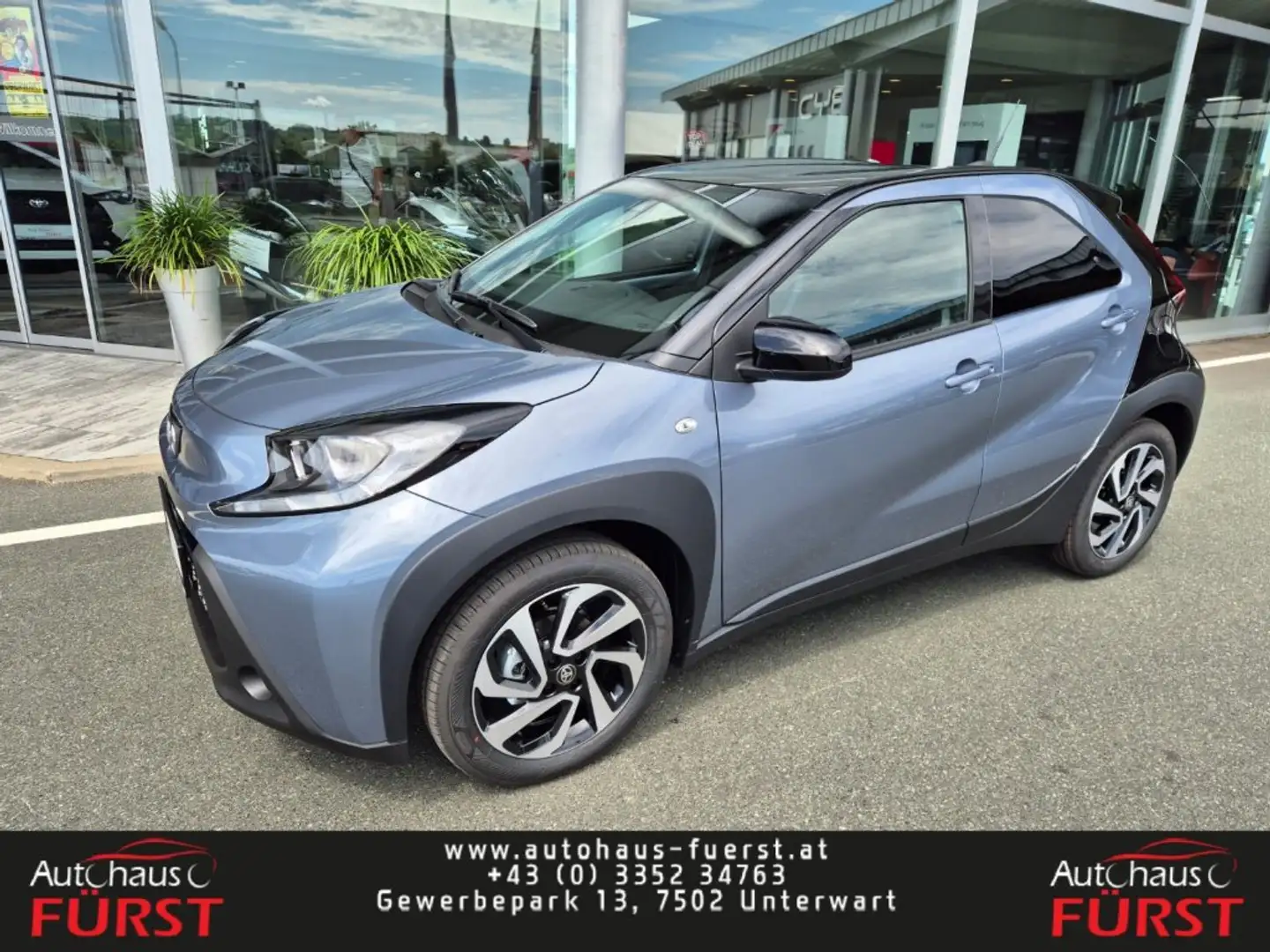 Toyota Aygo X 1,0 l CVT Pulse Bílá - 1
