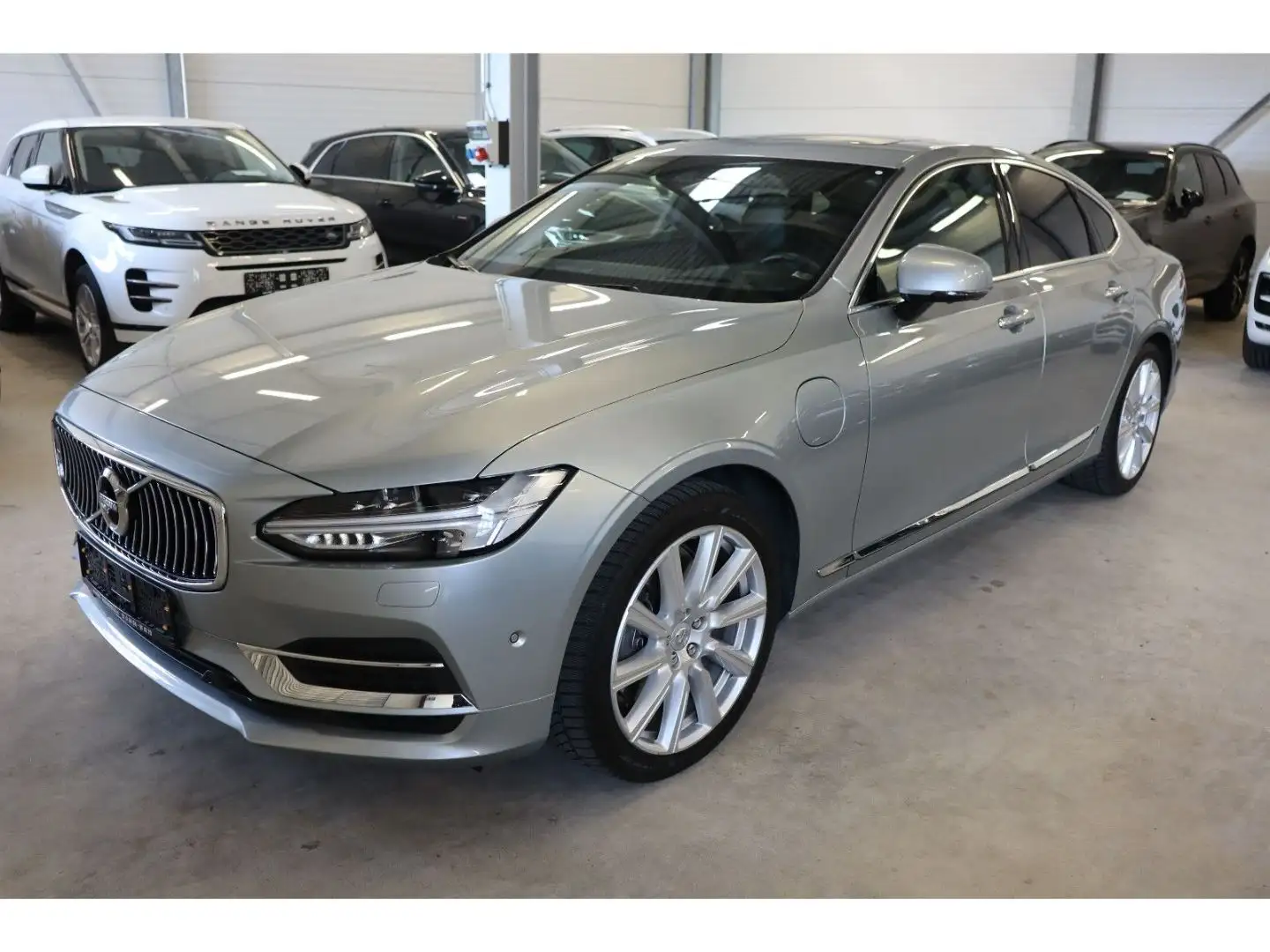 Volvo S90 Inscription Plug-In Hybrid AWD ACC HUD 360°K Silber - 1