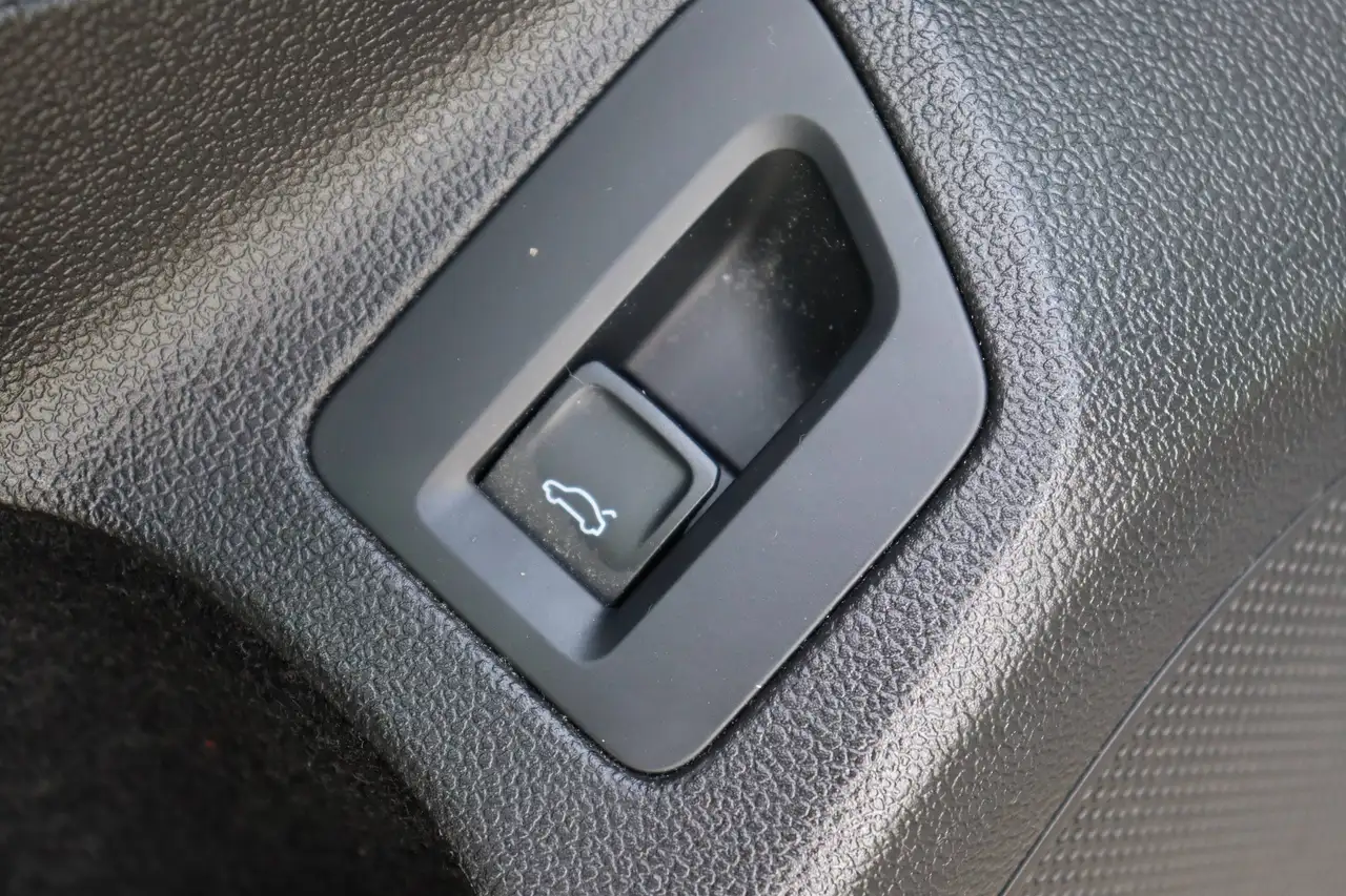 Volkswagen Passat Elegance, AHK, LED, Elektr. Heckkl, Navi, Sitzheiz., миниатюра 27
