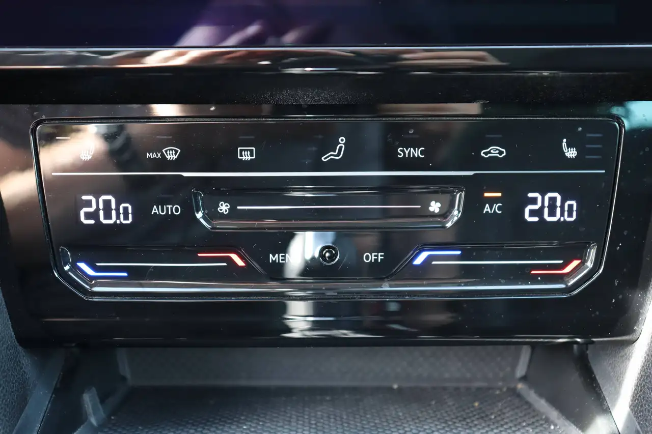 Volkswagen Passat Elegance, AHK, LED, Elektr. Heckkl, Navi, Sitzheiz., миниатюра 25