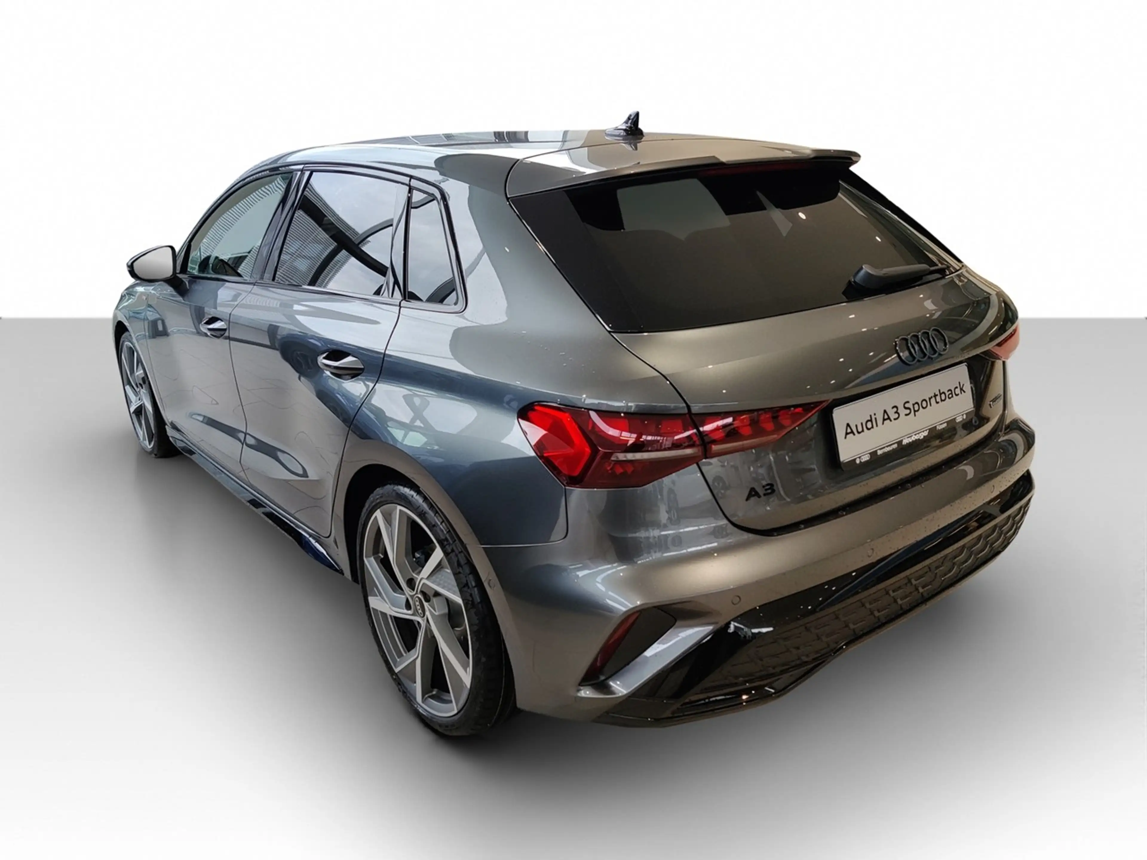 Audi A3 Sportback S line TFSI quattro 150 kW S tronic — photo 3