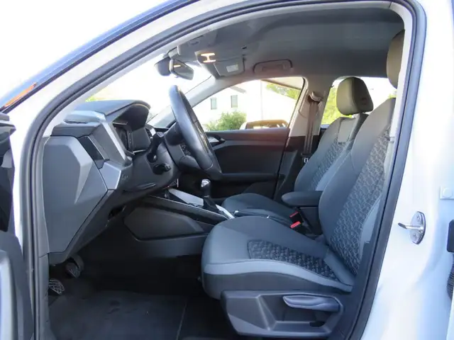 Audi A1 view 7