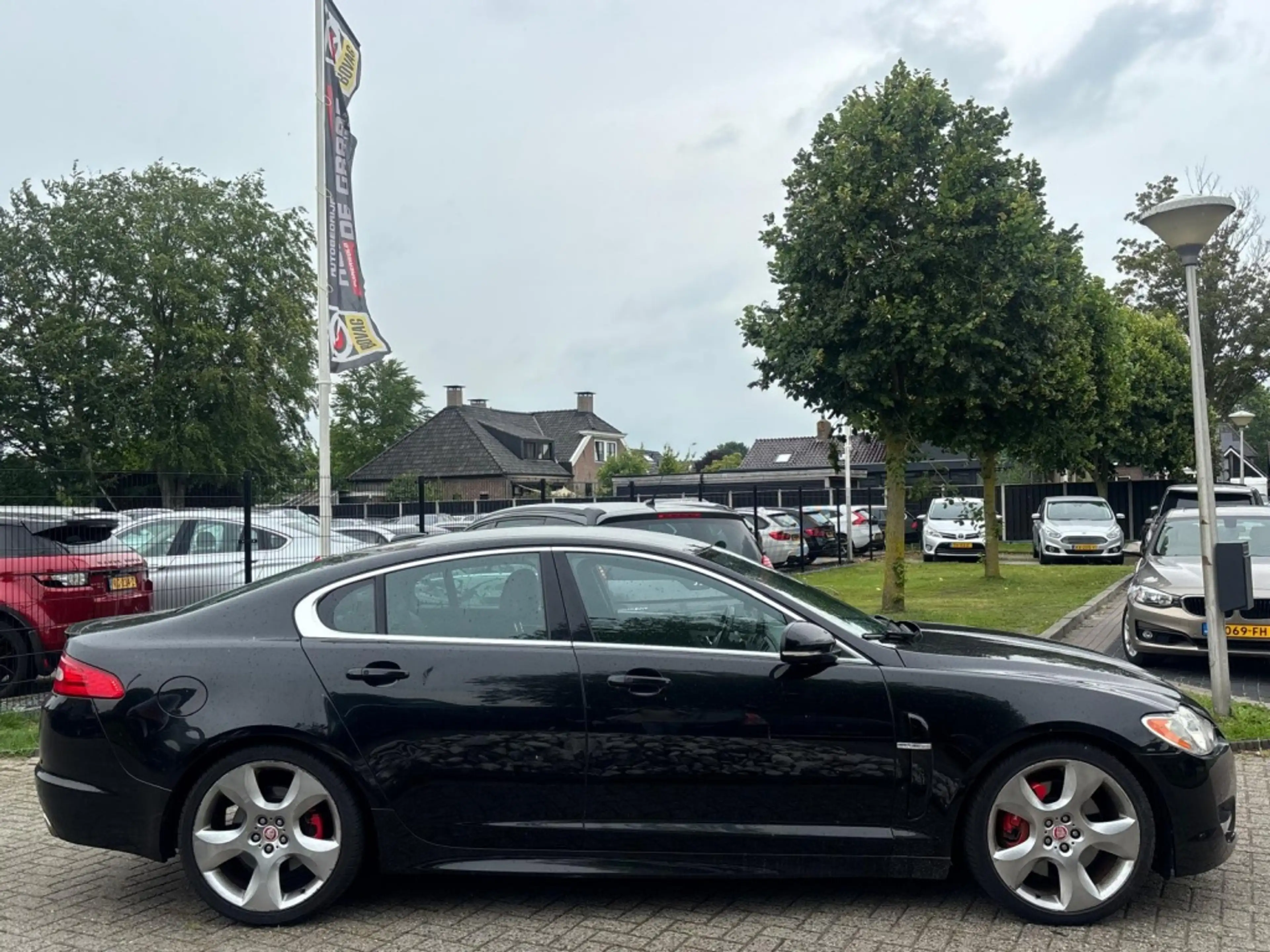 Jaguar XF 3.0D Diesel V6 S Portfolio 2010 Zwart Youngtimer — photo 7